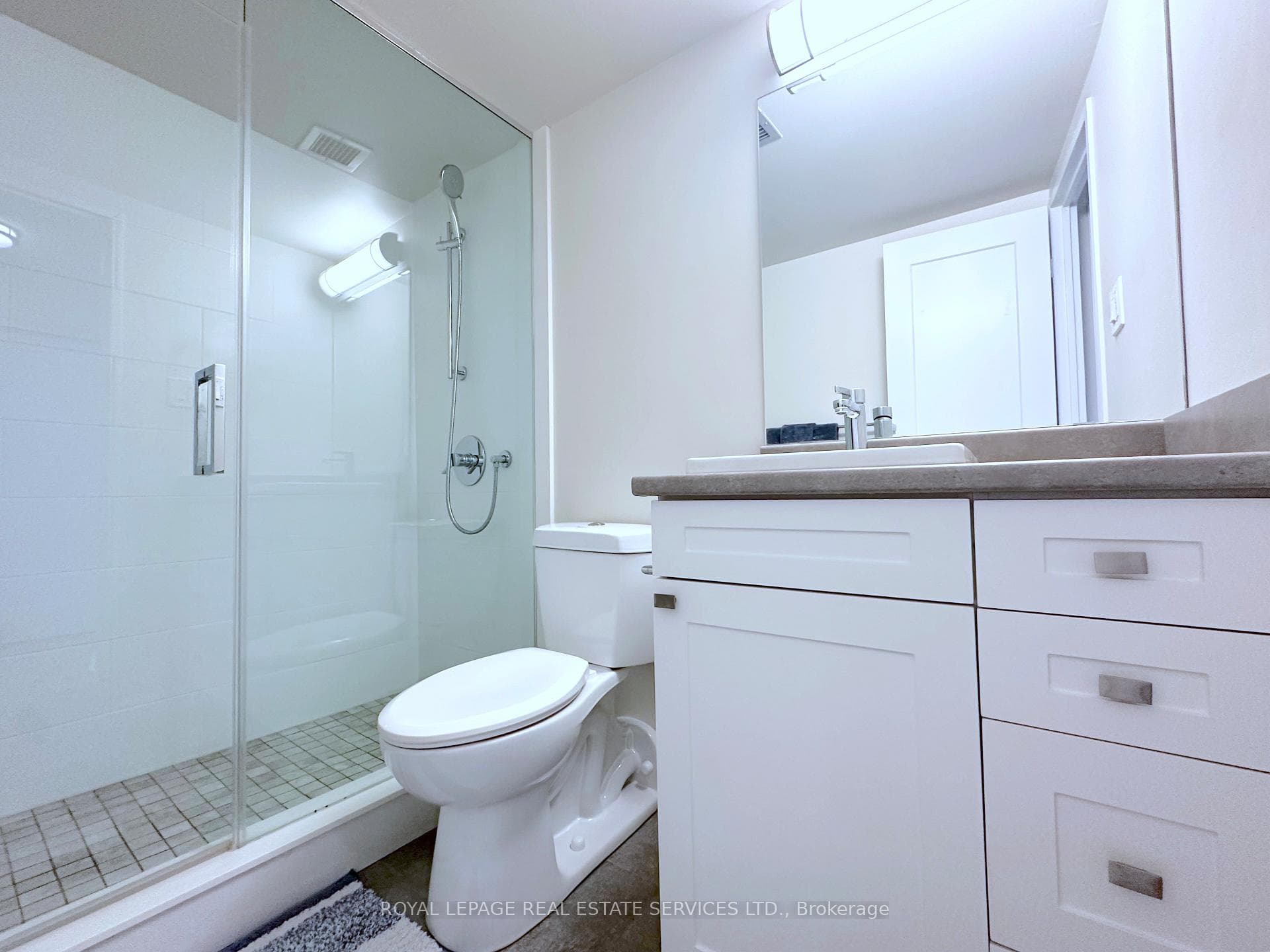 30 Denton Avenue Unit 1023 - Condo photo 8 of 14 in Birch Cliff / Cliffside, Ontario