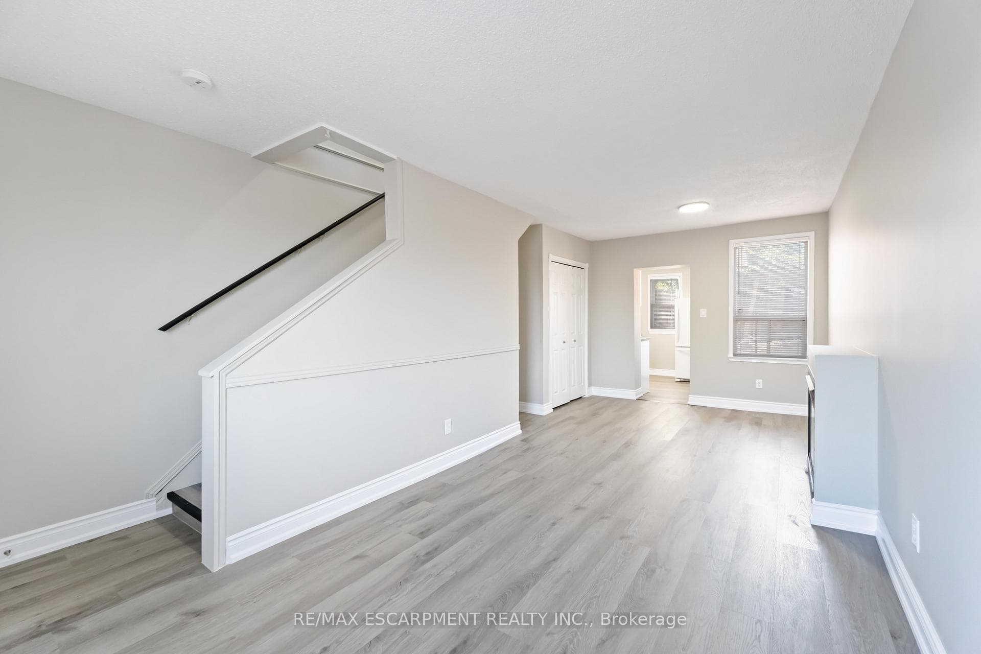 187 Barton Street - Semi-Detached photo 7 of 21 in Hamilton, Ontario