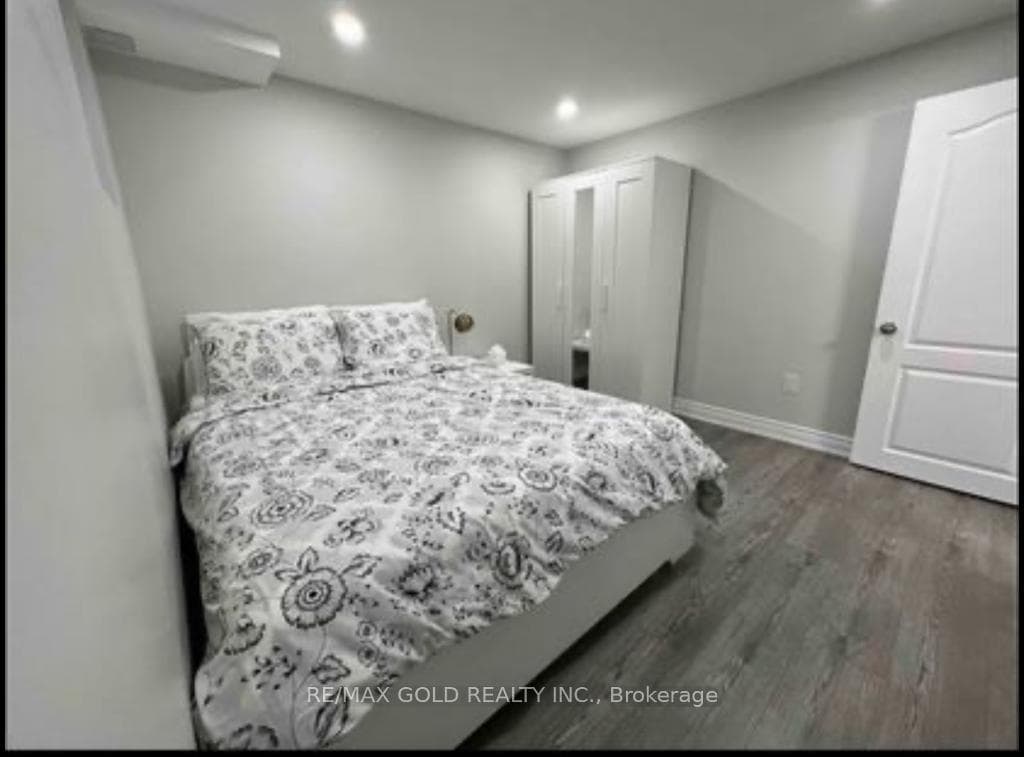 60 Swales Crescent - Detached photo 22 of 24 in Brampton, Ontario
