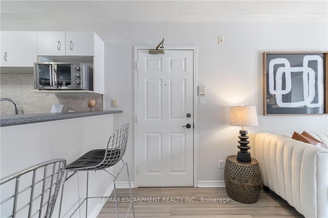 4015 Kilmer Drive Unit 110 - Condo photo 28 of 34 in Burlington, Ontario