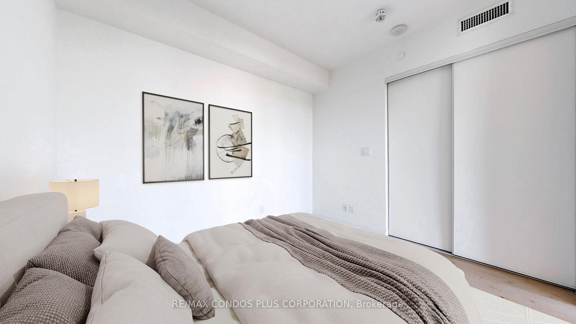 99 Foxbar Road Unit 1406 - New Construction photo 5 of 24 in Annex / Yorkville / Summerhill, Ontario
