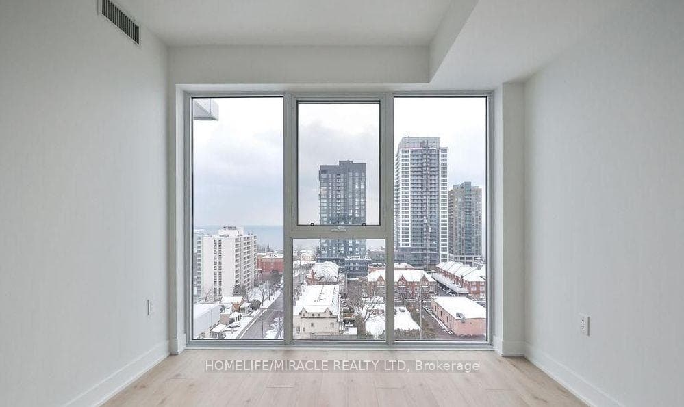 2088 James Street Unit 1106 - Condo photo 11 of 18 in Burlington, Ontario