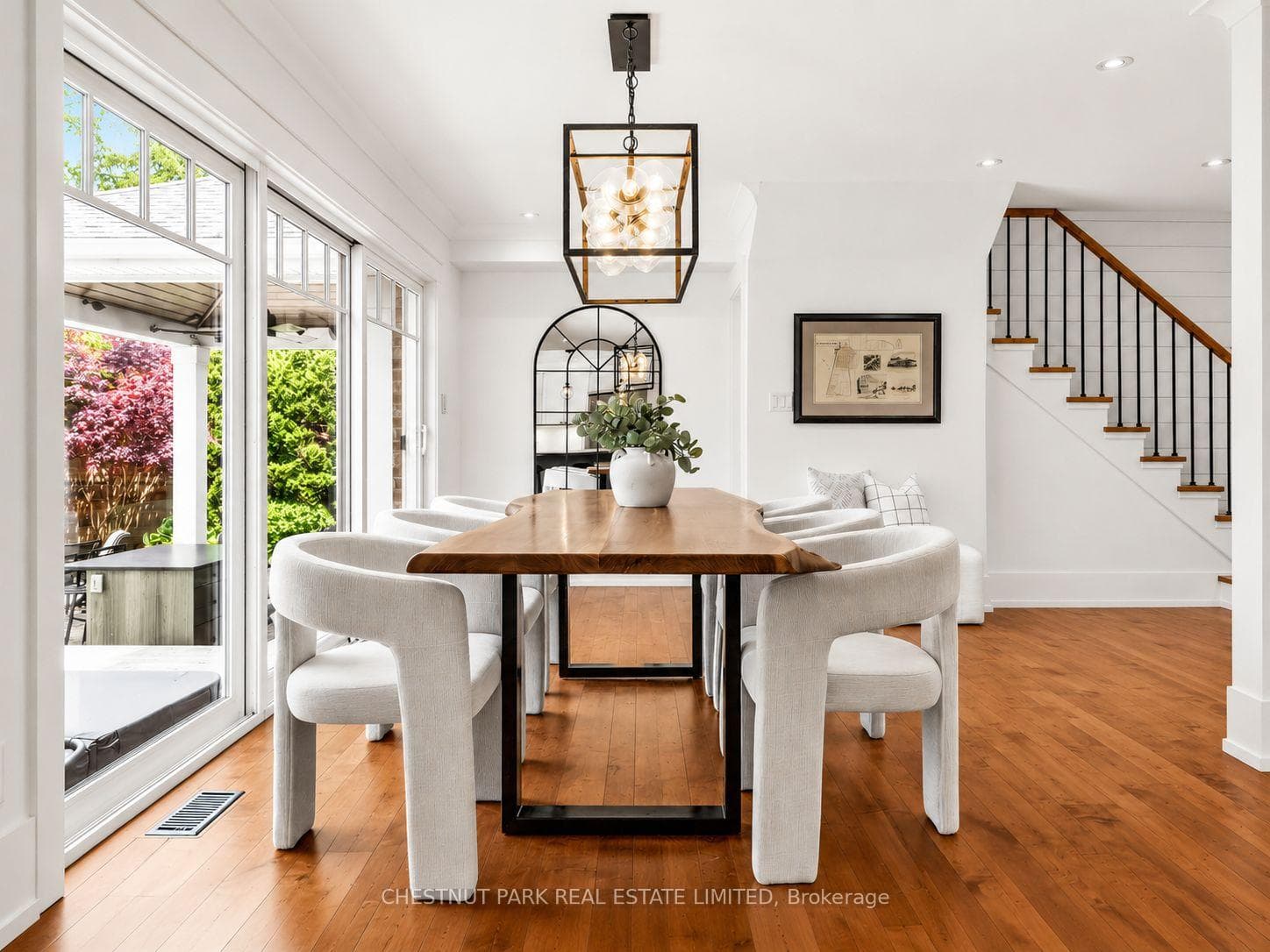 1403 Eden Place - Detached photo 15 of 50 in Burlington, Ontario