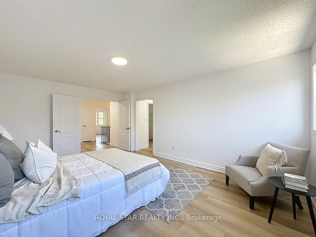 351 Giddings Crescent - Semi-Detached photo 8 of 50 in Milton, Ontario