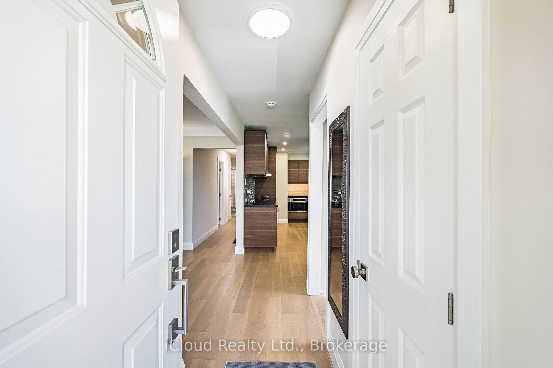 1195 Stanley Drive - Detached photo 4 of 50 in Burlington, Ontario