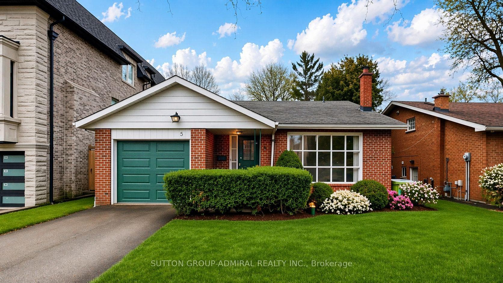 5 Wedgeport Place - Detached photo 2 of 45 in Willowdale / Newtonbrook, Ontario