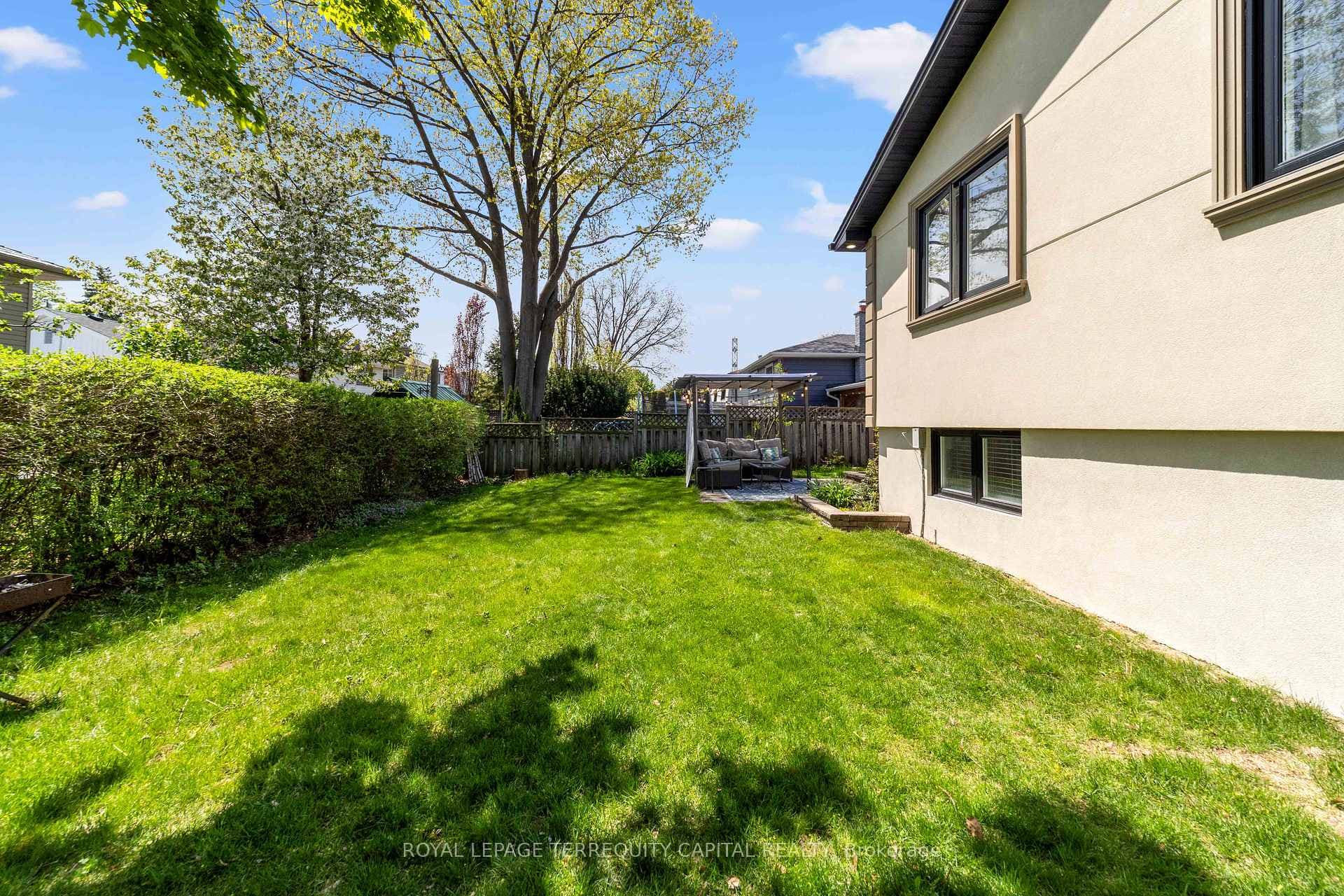 730 Hyde Road - Detached photo 45 of 50 in Burlington, Ontario