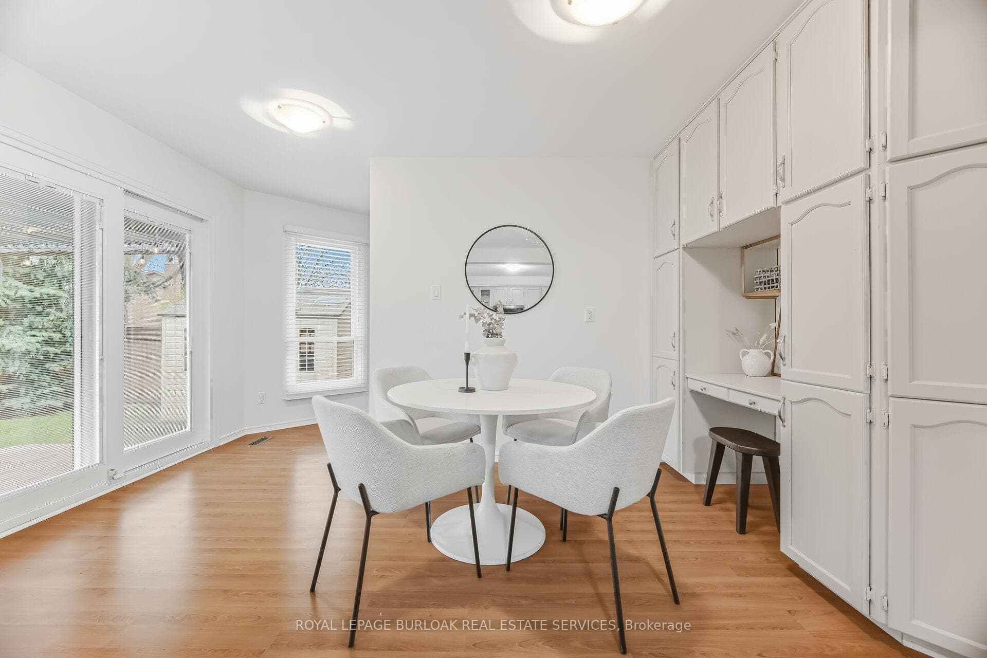 1004 Roxborough Drive - Detached photo 16 of 50 in Oakville, Ontario
