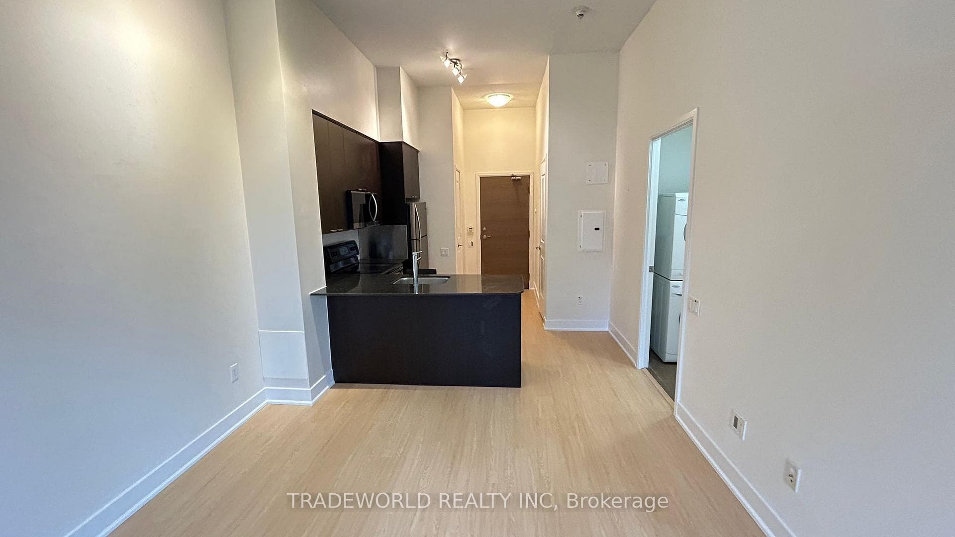 23 Sheppard Avenue Unit 301 - Condo photo 7 of 27 in Willowdale / Newtonbrook, Ontario