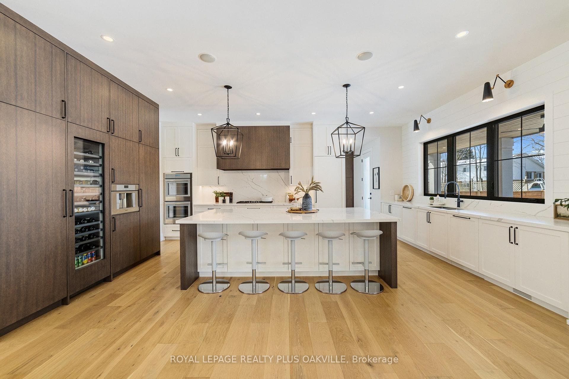 2057 Salvator Boulevard - Detached photo 17 of 50 in Oakville, Ontario