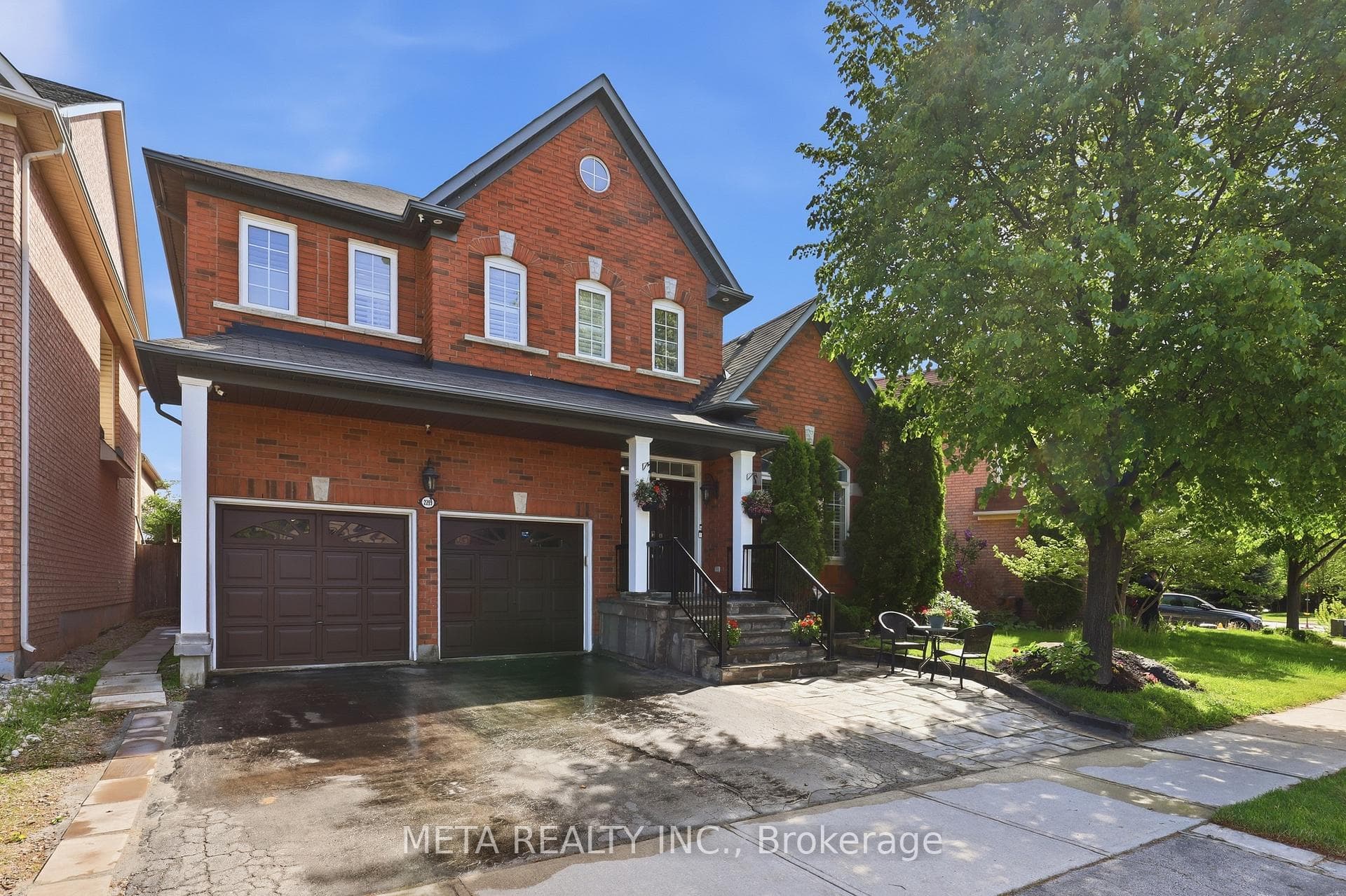 2299 Stratus Drive - Detached photo 1 of 42 in Oakville, Ontario