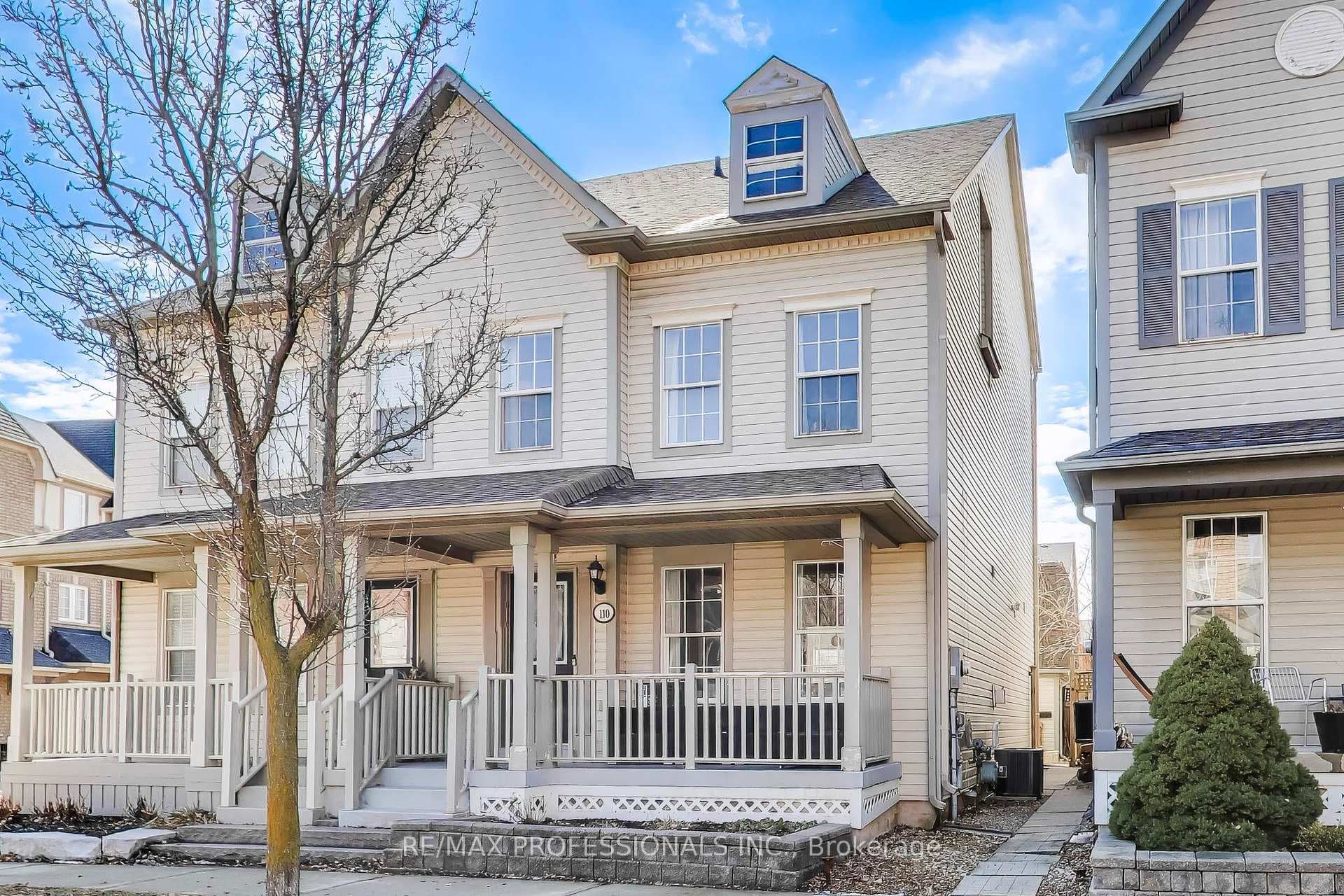 110 Littlewood Drive - Semi-Detached for sale in Old Oakville, Ontario