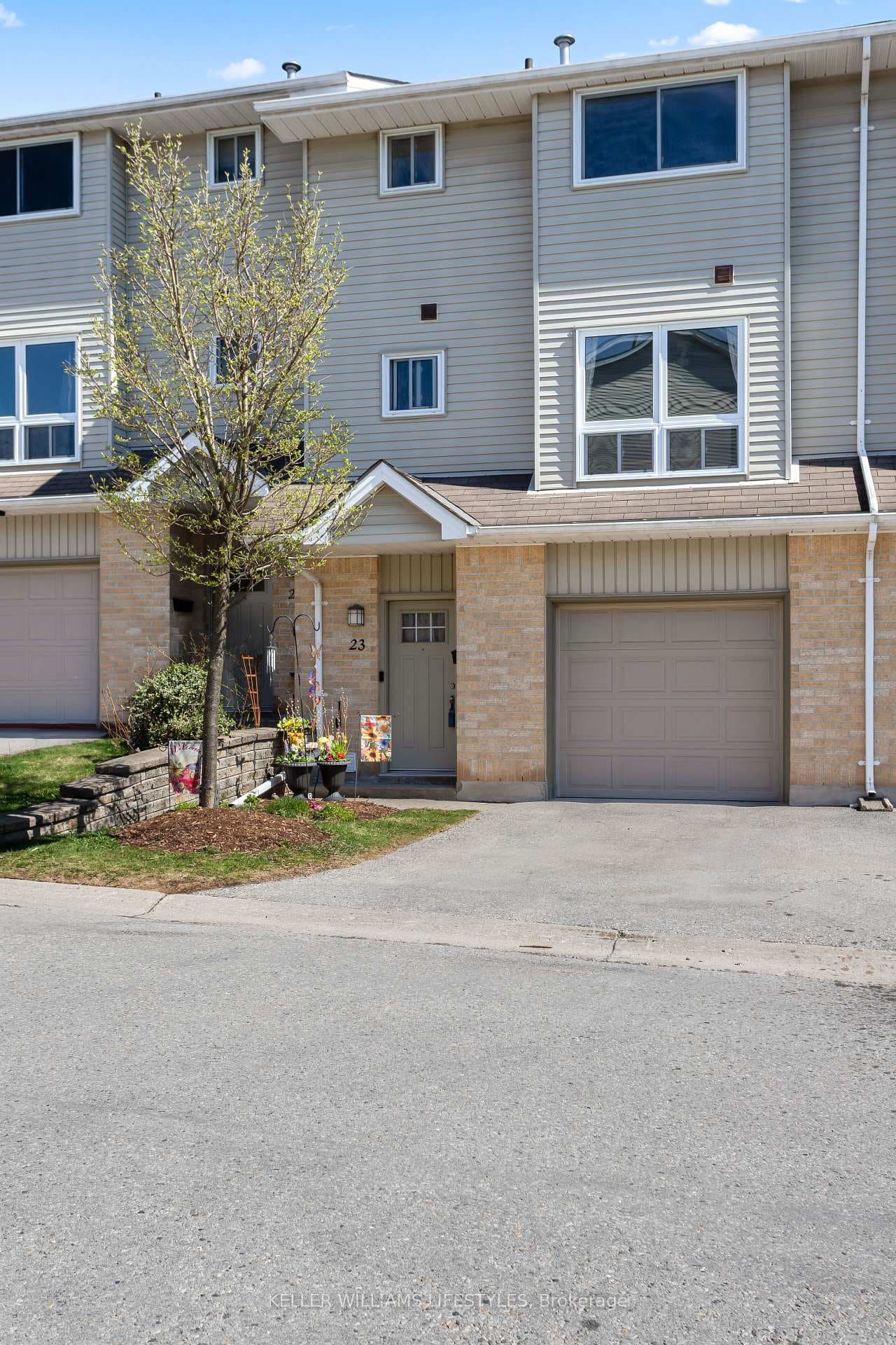 536 Third Street Unit 23 - home for sale in London East, Ontario