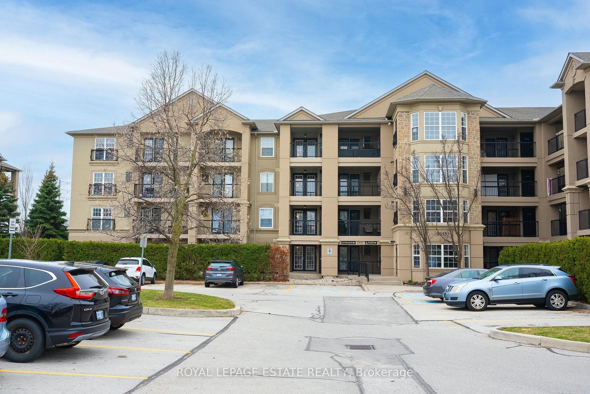 2035 Appleby Line Unit 101 - Condo for sale in Brant Hills, Ontario