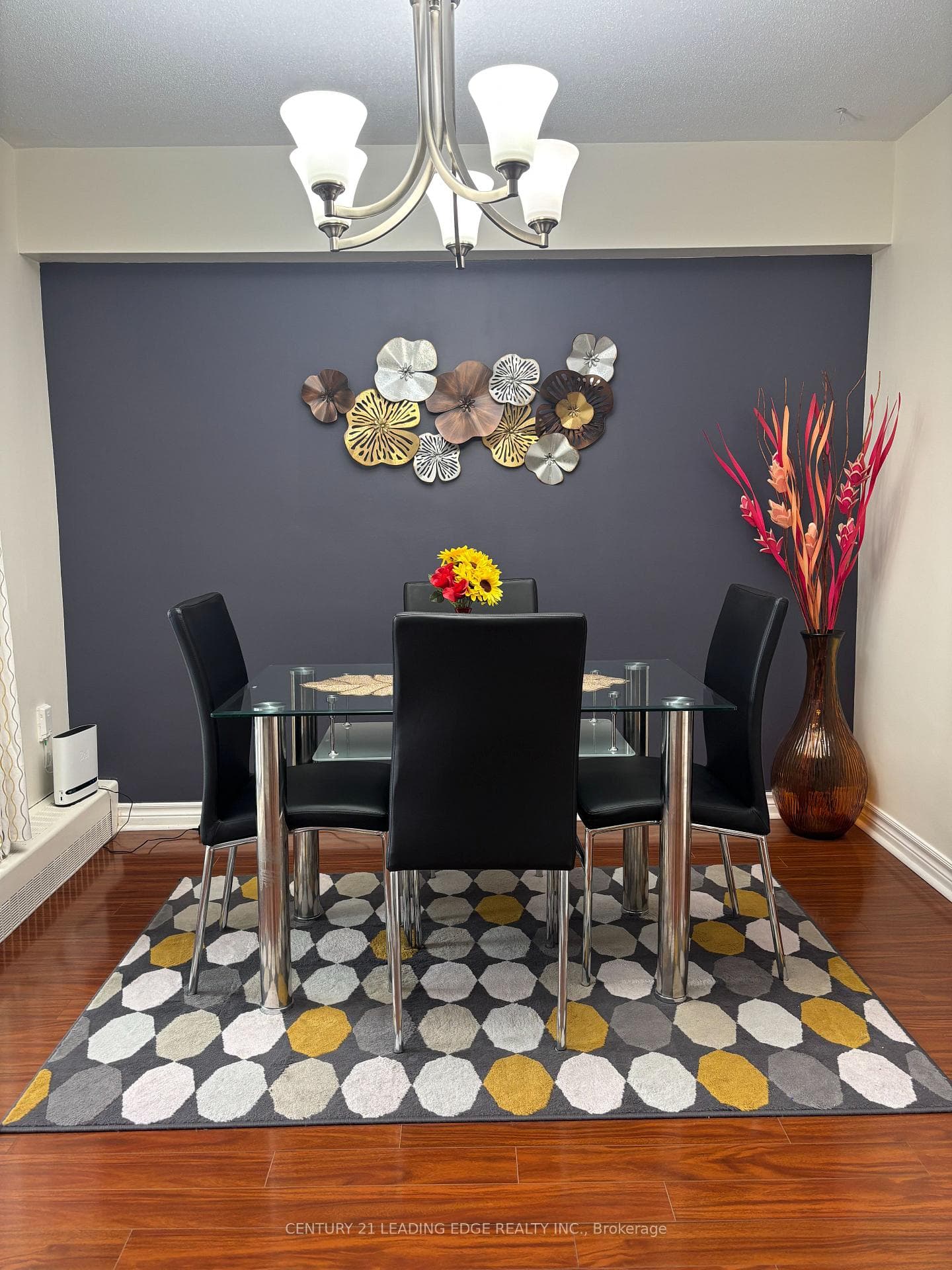 15 Vicora Linkway N/A Unit 304 - Condo photo 7 of 30 in Flemingdon Park / Don Mills, Ontario