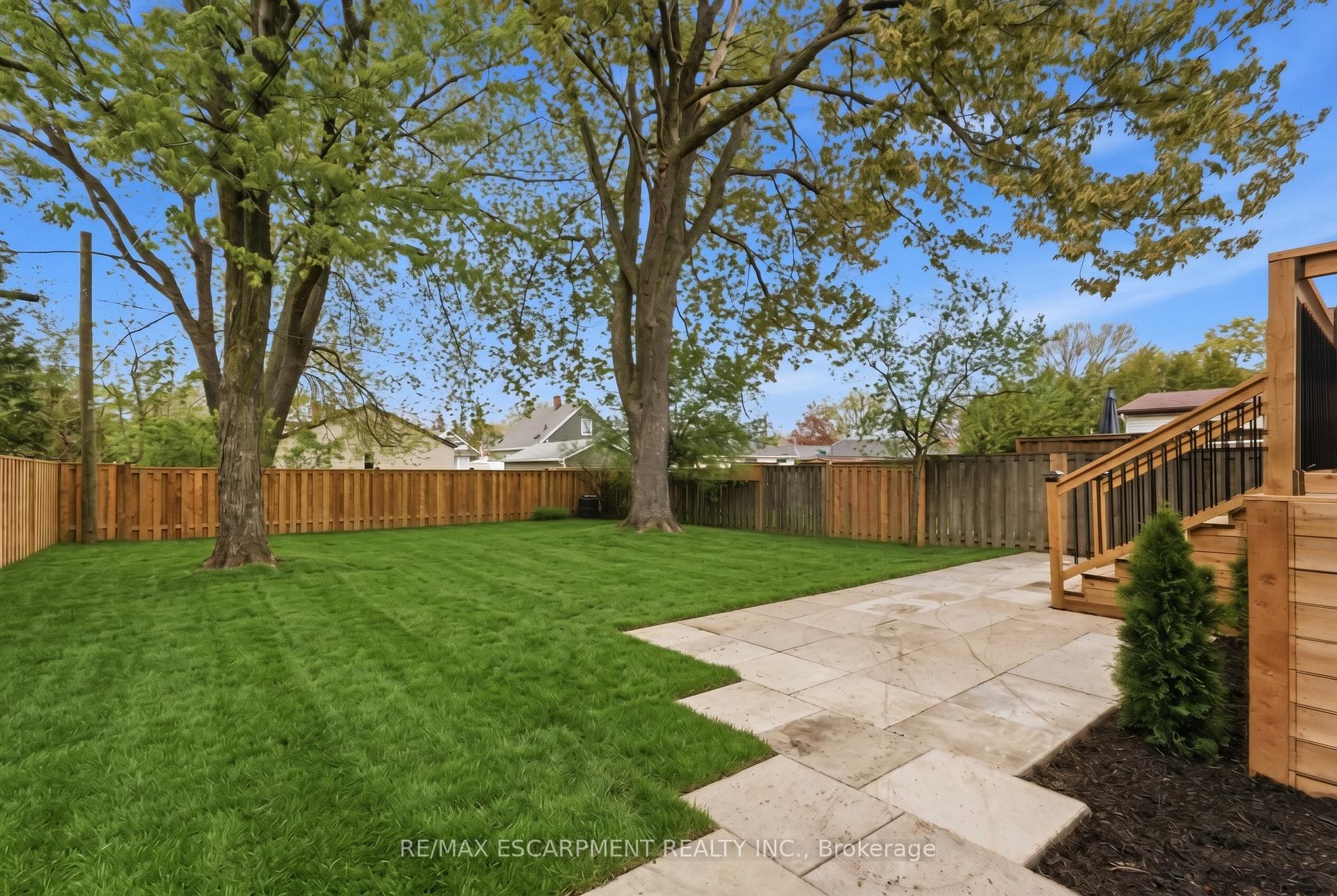 374 East 13th Street - Detached photo 30 of 40 in Hamilton, Ontario