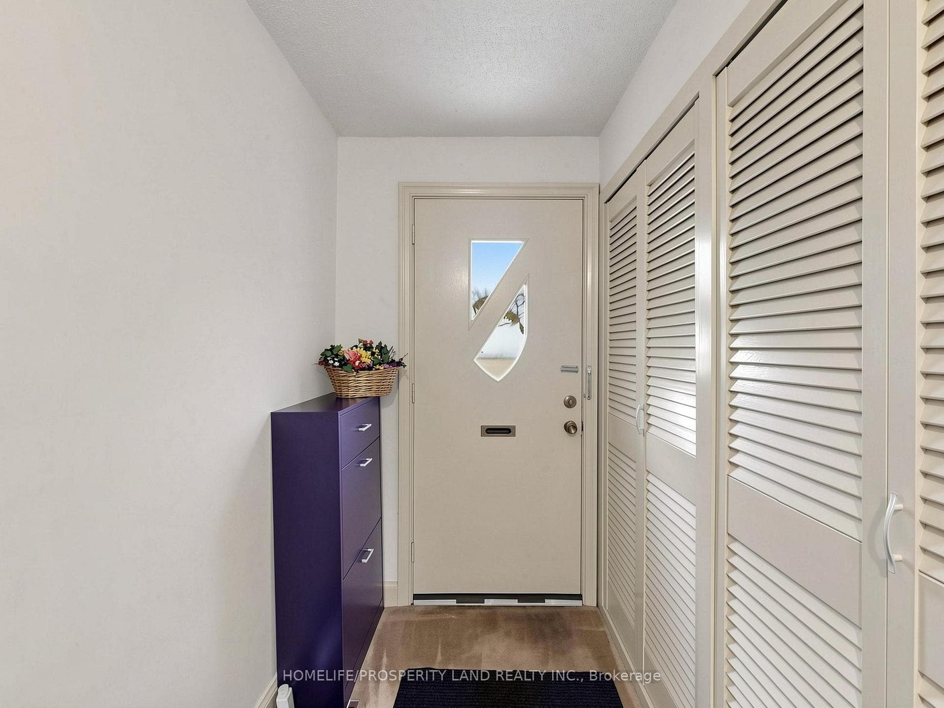 18 Orrell Avenue - Detached photo 14 of 17 in Etobicoke (Islington / Rexdale), Ontario