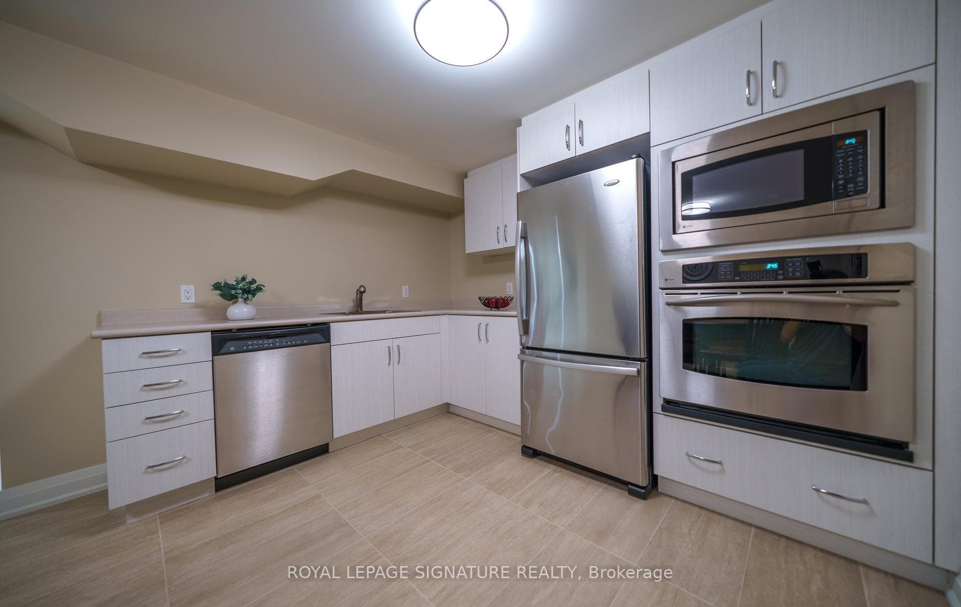 12 Abbeywood Trail - Detached photo 32 of 50 in Don Mills / Parkwoods / Victoria Village, Ontario