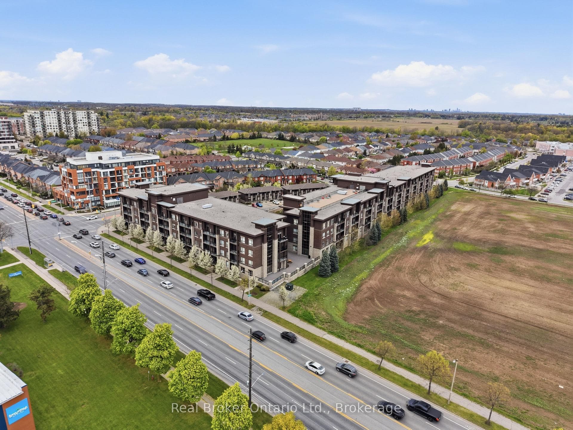5010 Corporate Drive Unit 109 - Condo photo 36 of 38 in Burlington, Ontario
