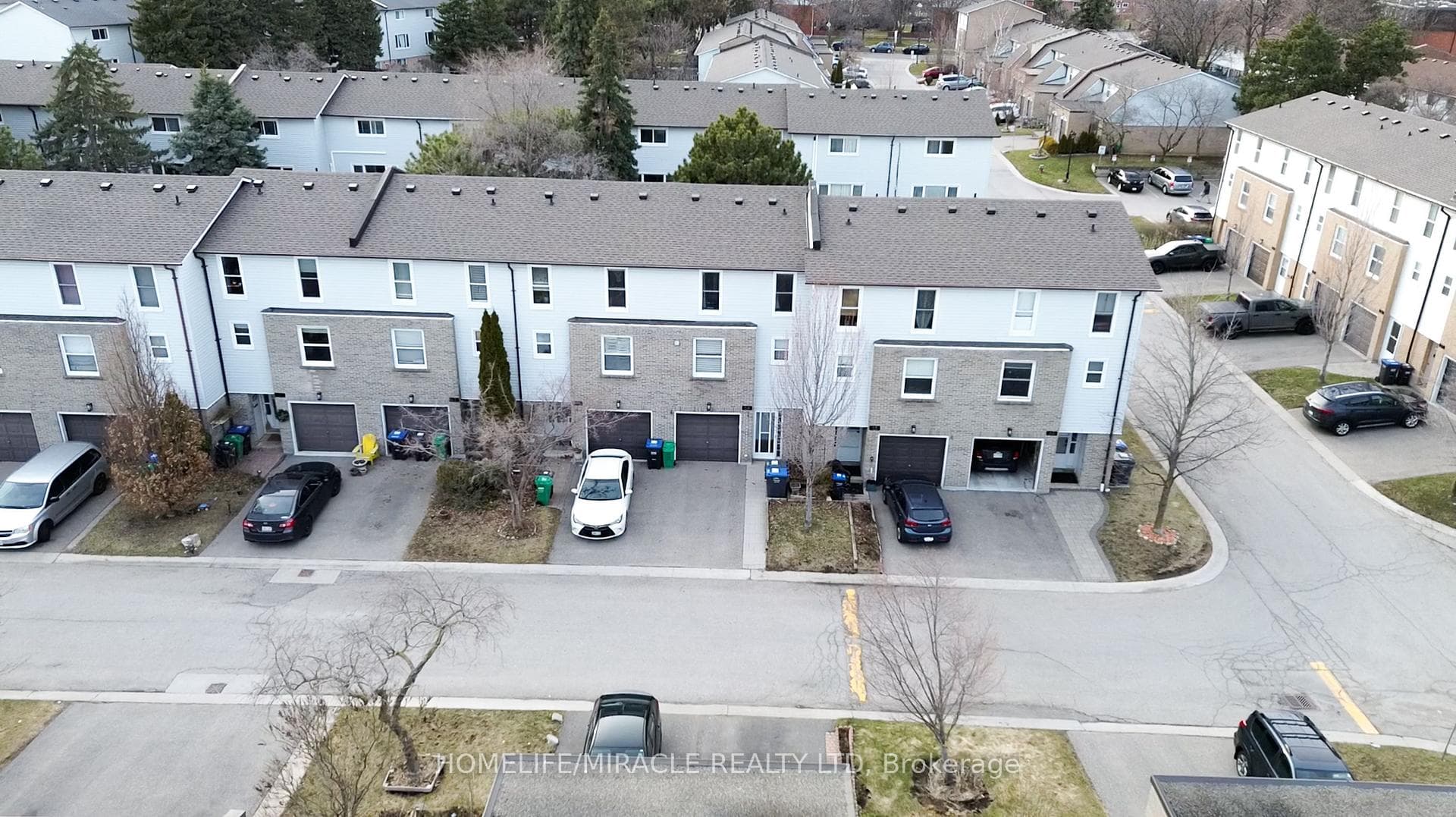 2440 Bromsgrove Road Unit 64 - Condo photo 39 of 40 in Mississauga, Ontario