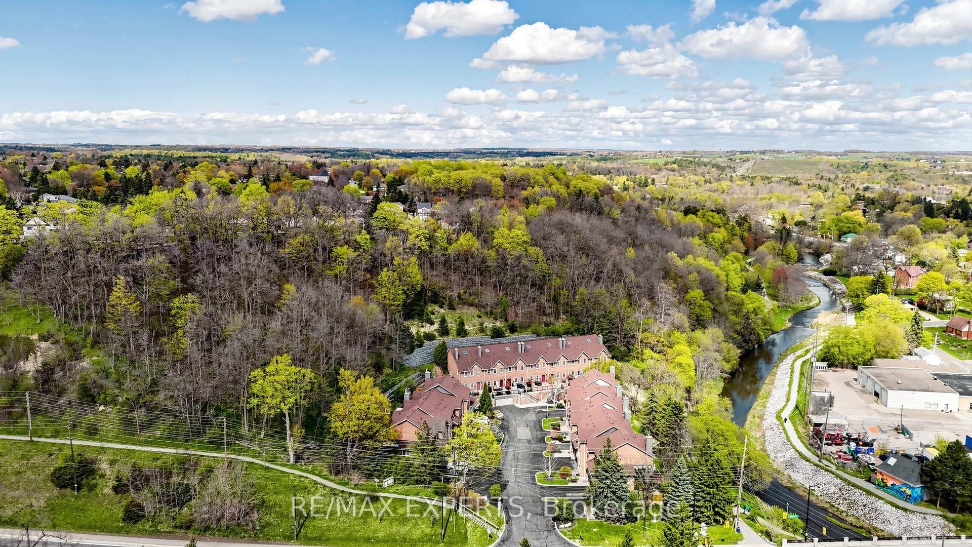 7 Warbrick Lane - Condo photo 39 of 45 in Caledon, Ontario