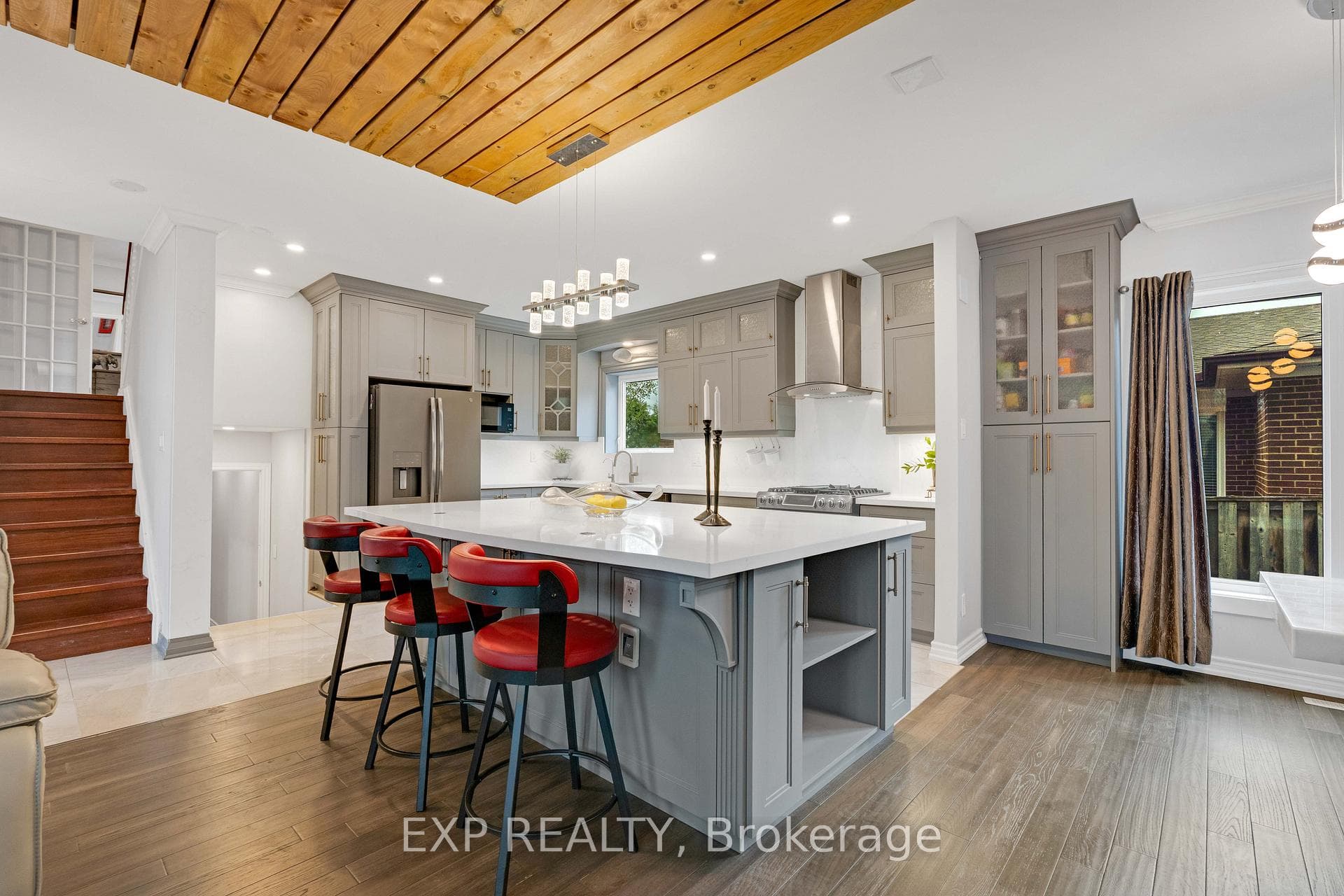 3460 Cawthra Road - Detached photo 8 of 49 in Mississauga, Ontario