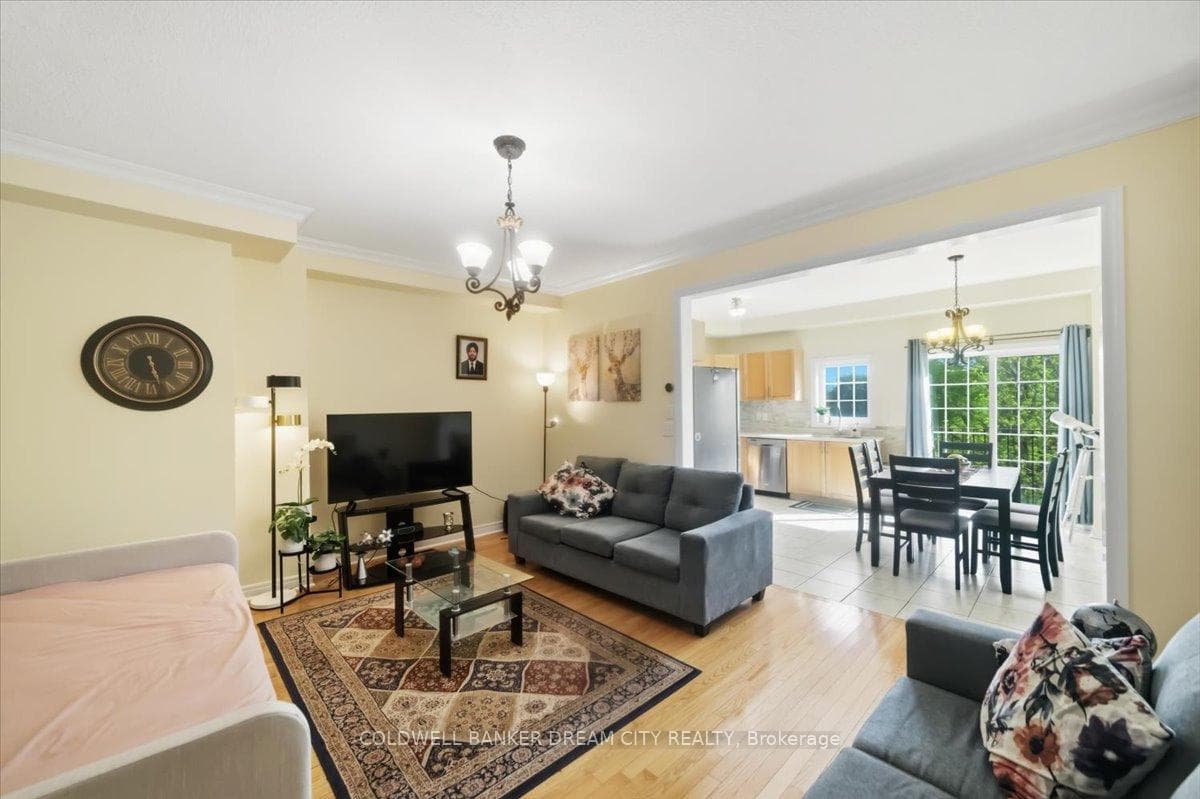 9738 Mclaughlin Road - Townhouse photo 4 of 45 in Brampton, Ontario