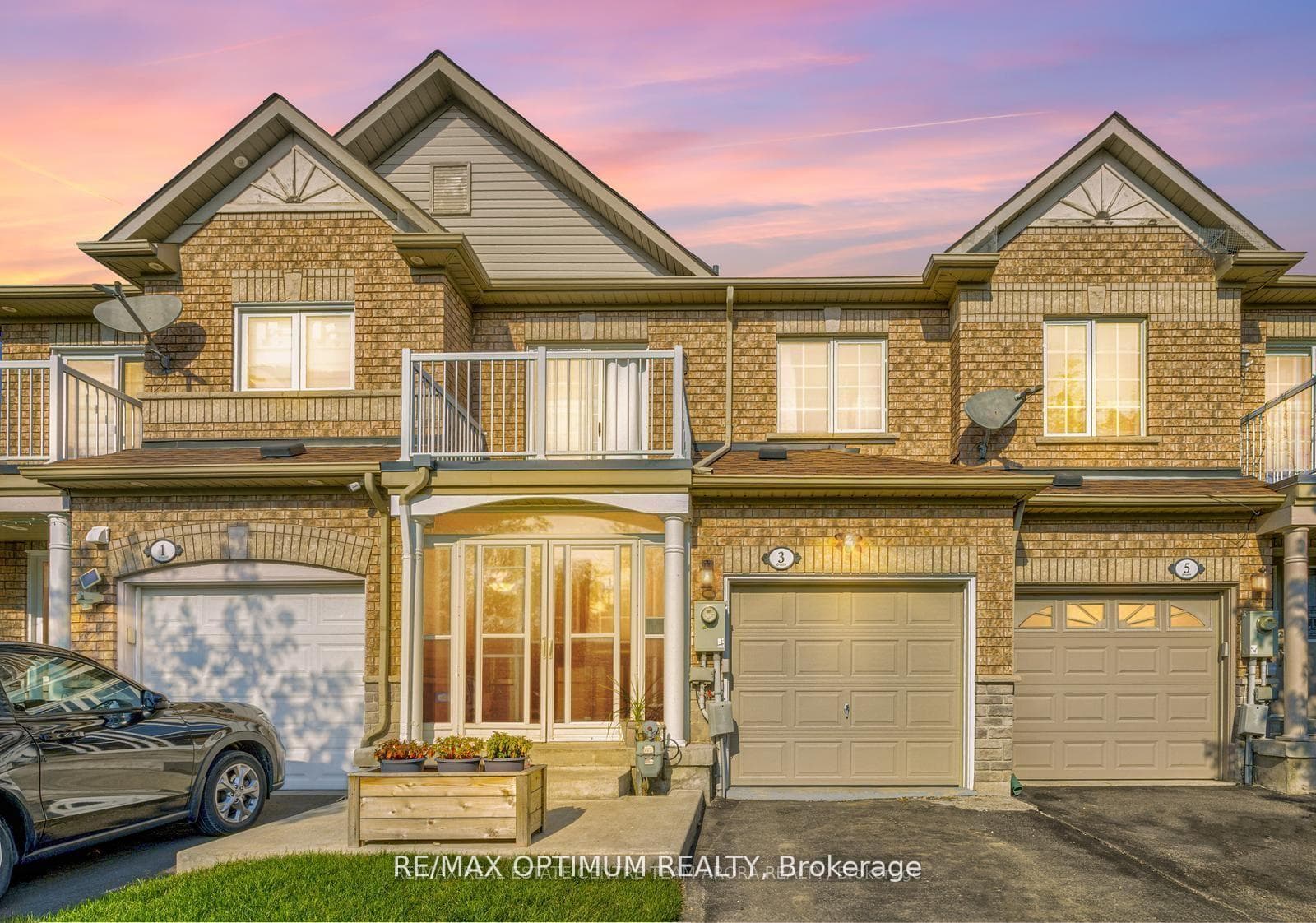 3 Checkerberry Crescent - home for sale in Brampton, Ontario