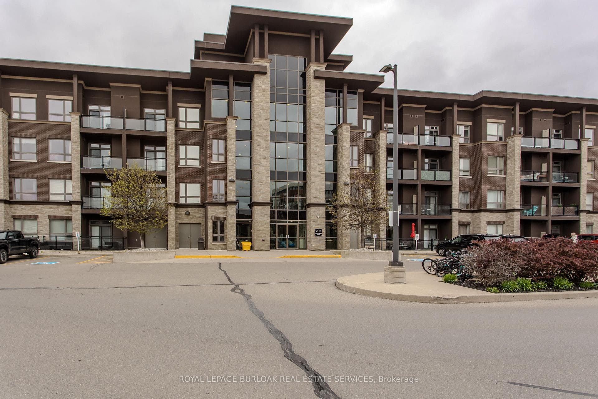 5010 Corporate Drive Unit 307 - Condo photo 26 of 30 in Burlington, Ontario