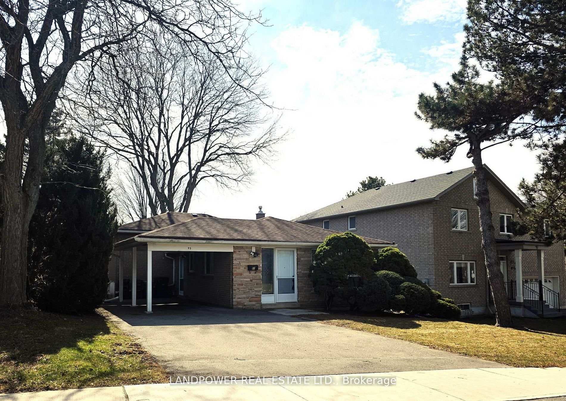 93 Clansman Boulevard - Detached photo 2 of 37 in Hillcrest Village / Bayview Village, Ontario
