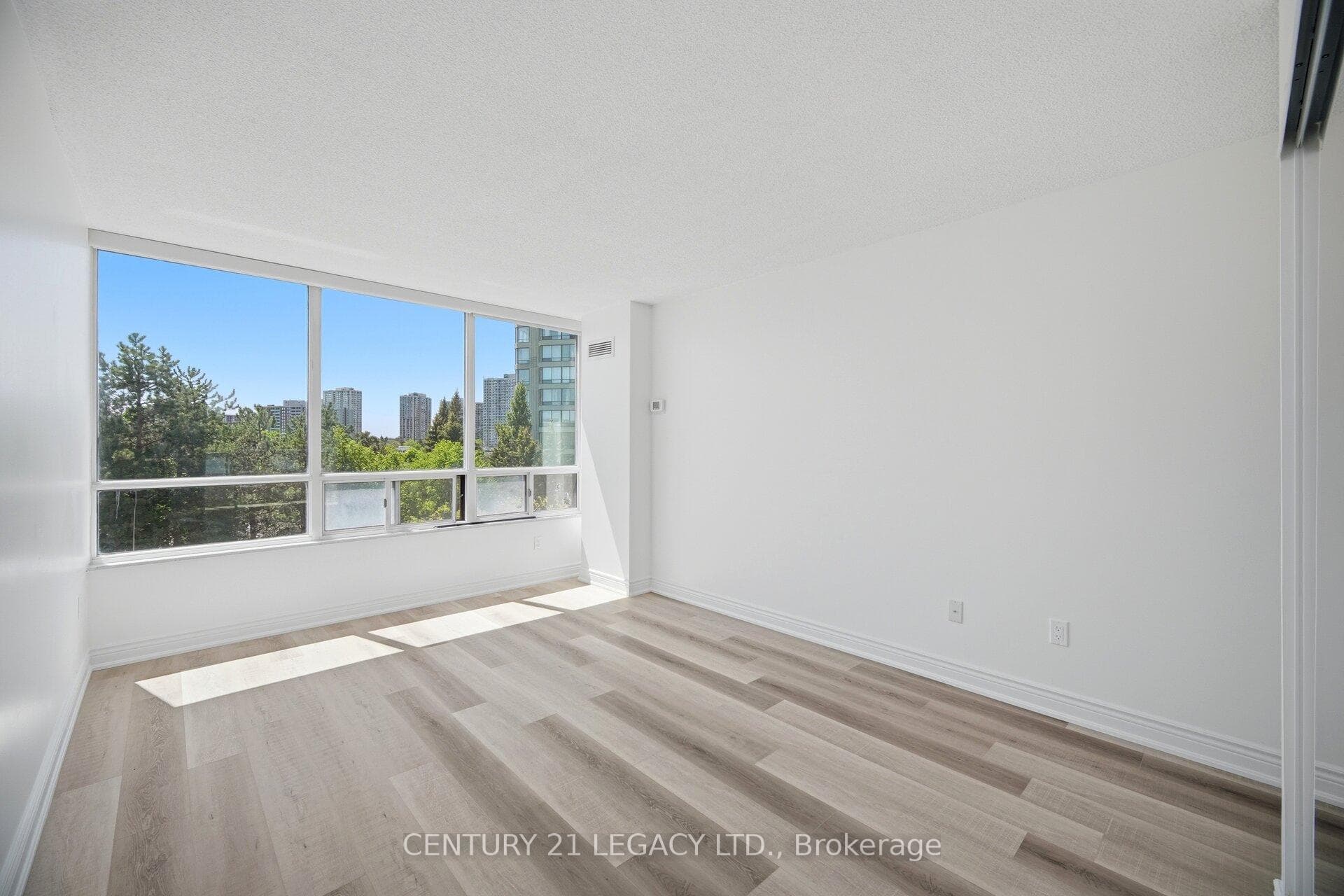 24 Hanover Road Unit 404 - Condo photo 24 of 45 in Brampton, Ontario