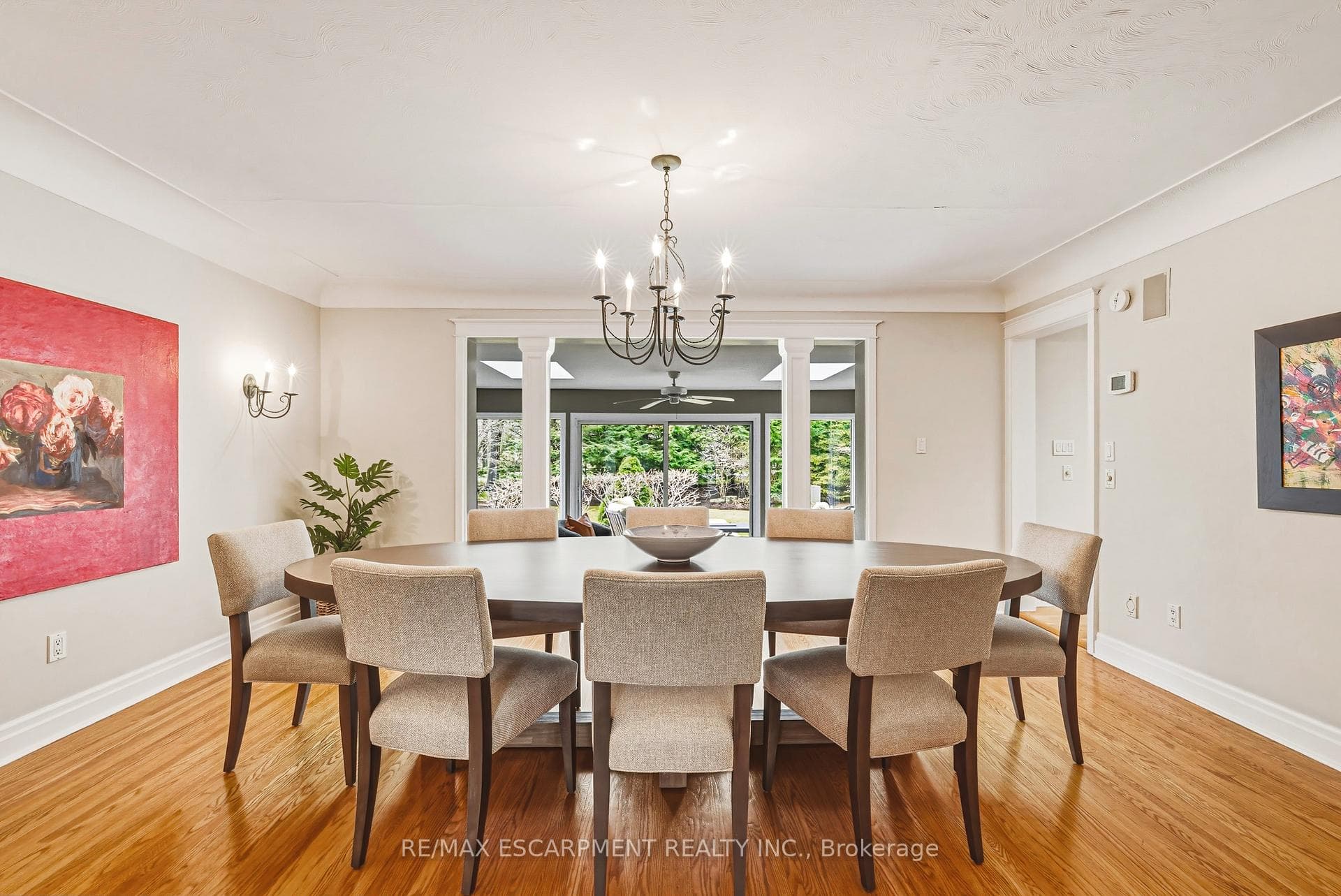 7 Colonial Crescent - Detached photo 21 of 49 in Oakville, Ontario