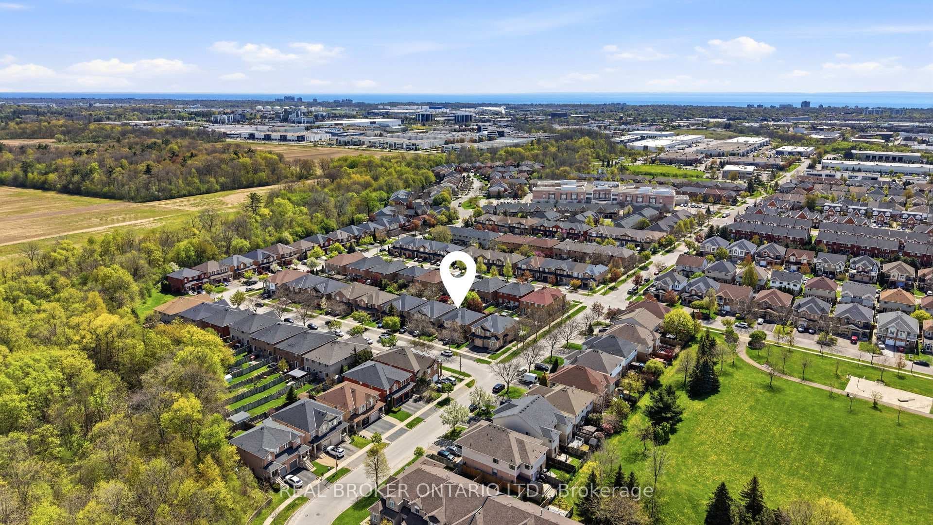 1860 Creek Way - Semi-Detached photo 40 of 44 in Burlington, Ontario
