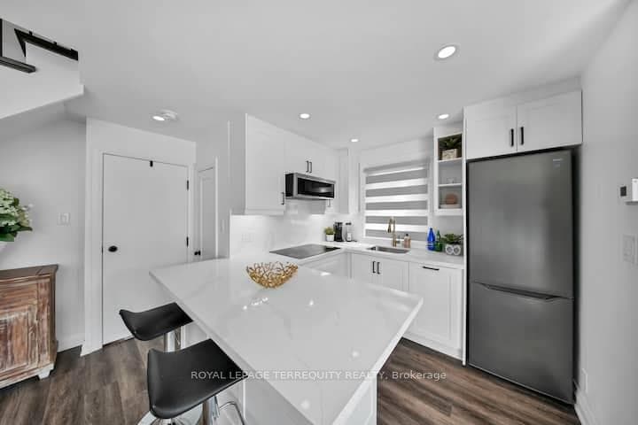 49 Manderley Drive Unit Main - Detached photo 13 of 13 in Birch Cliff / Cliffside, Ontario