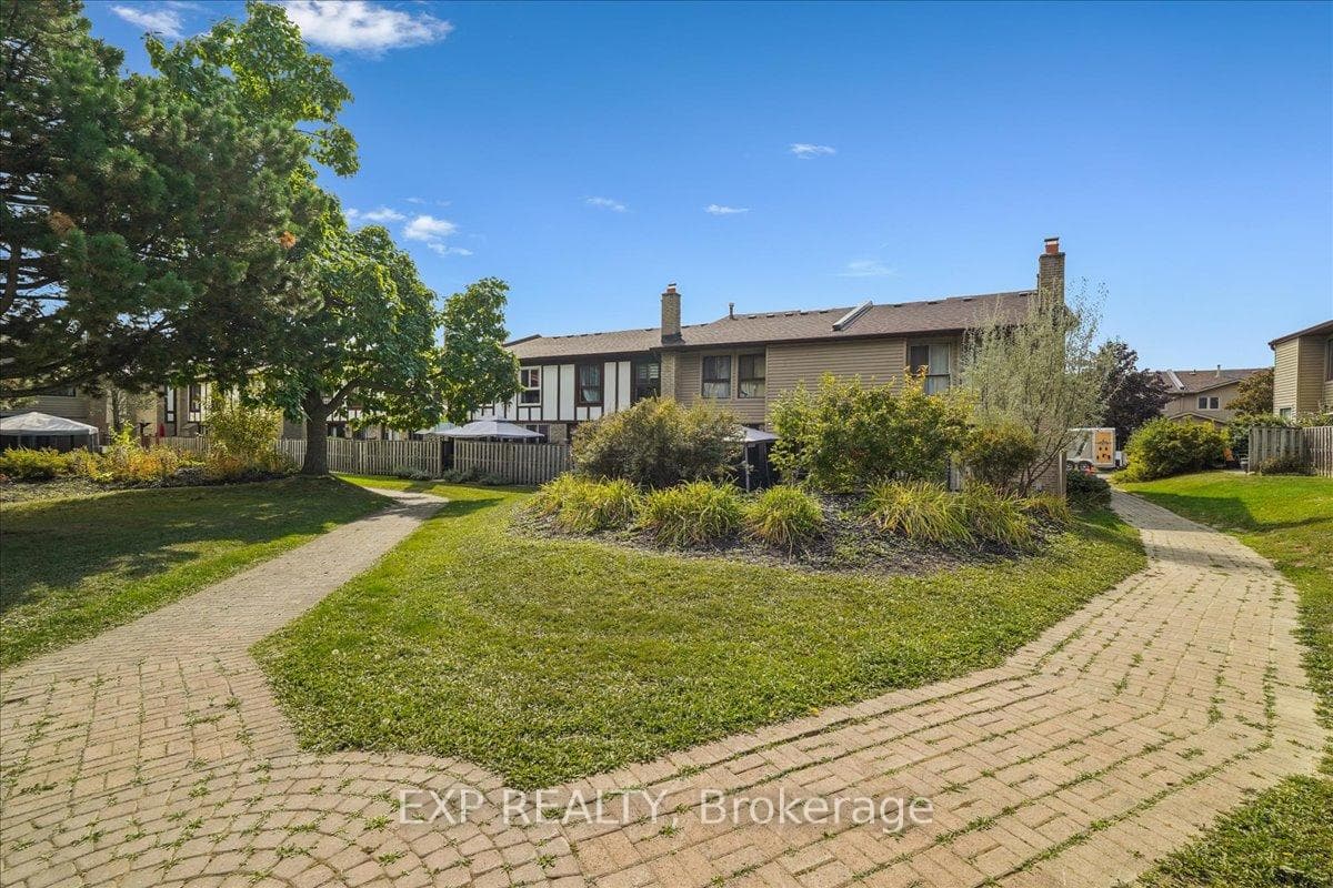 65 Greenwich Circle - Condo photo 33 of 34 in Brampton, Ontario