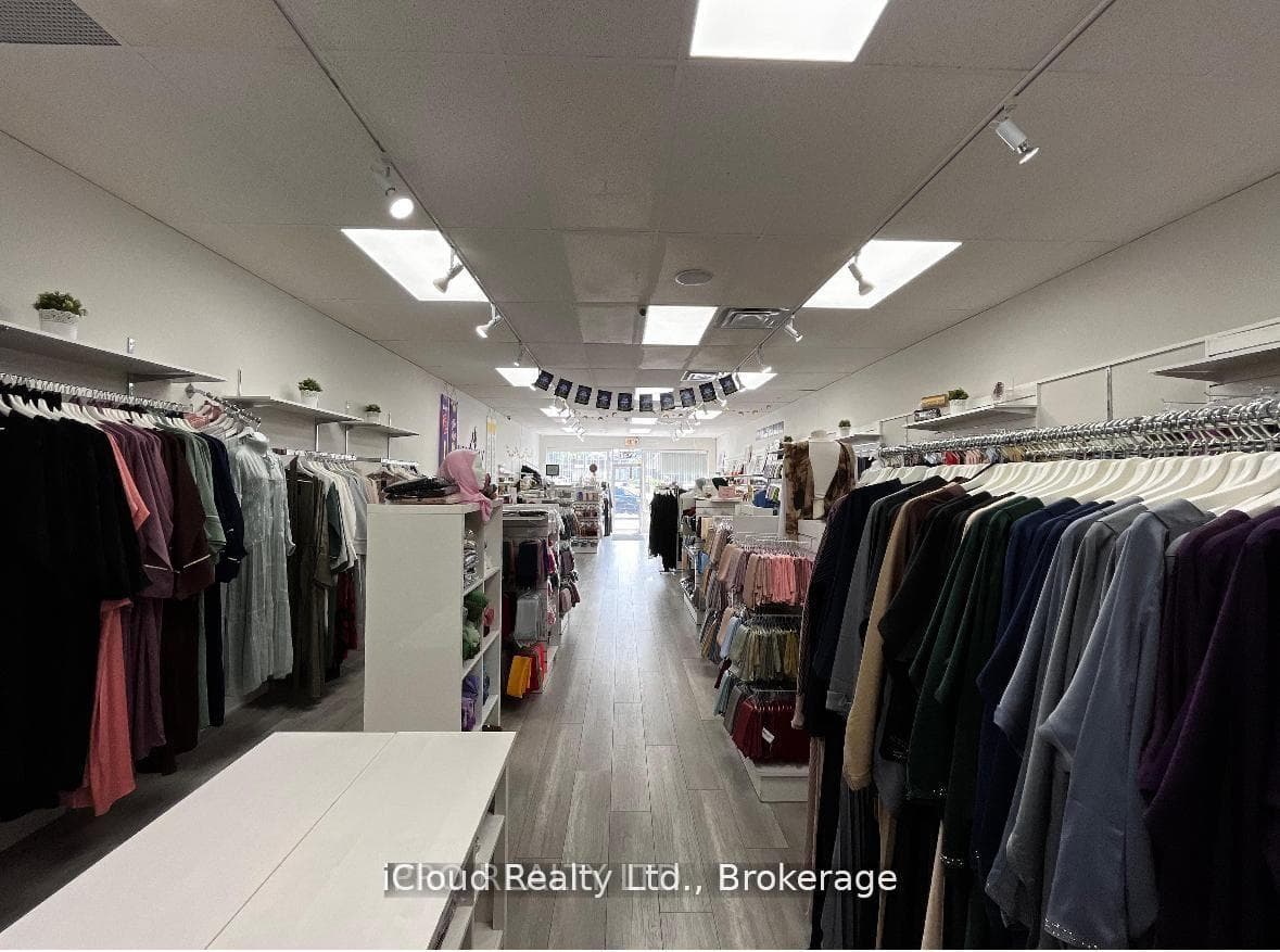 2645 Liruma Road Unit 5 - Commercial photo 2 of 9 in Mississauga, Ontario