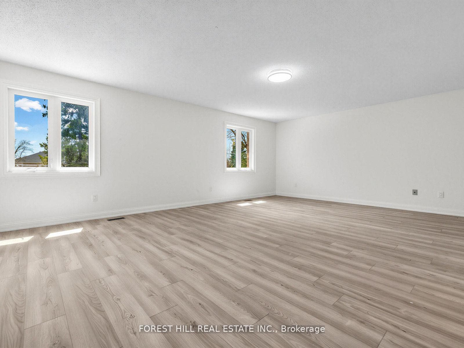 477 Cummer Avenue - Detached photo 22 of 50 in Willowdale / Newtonbrook, Ontario
