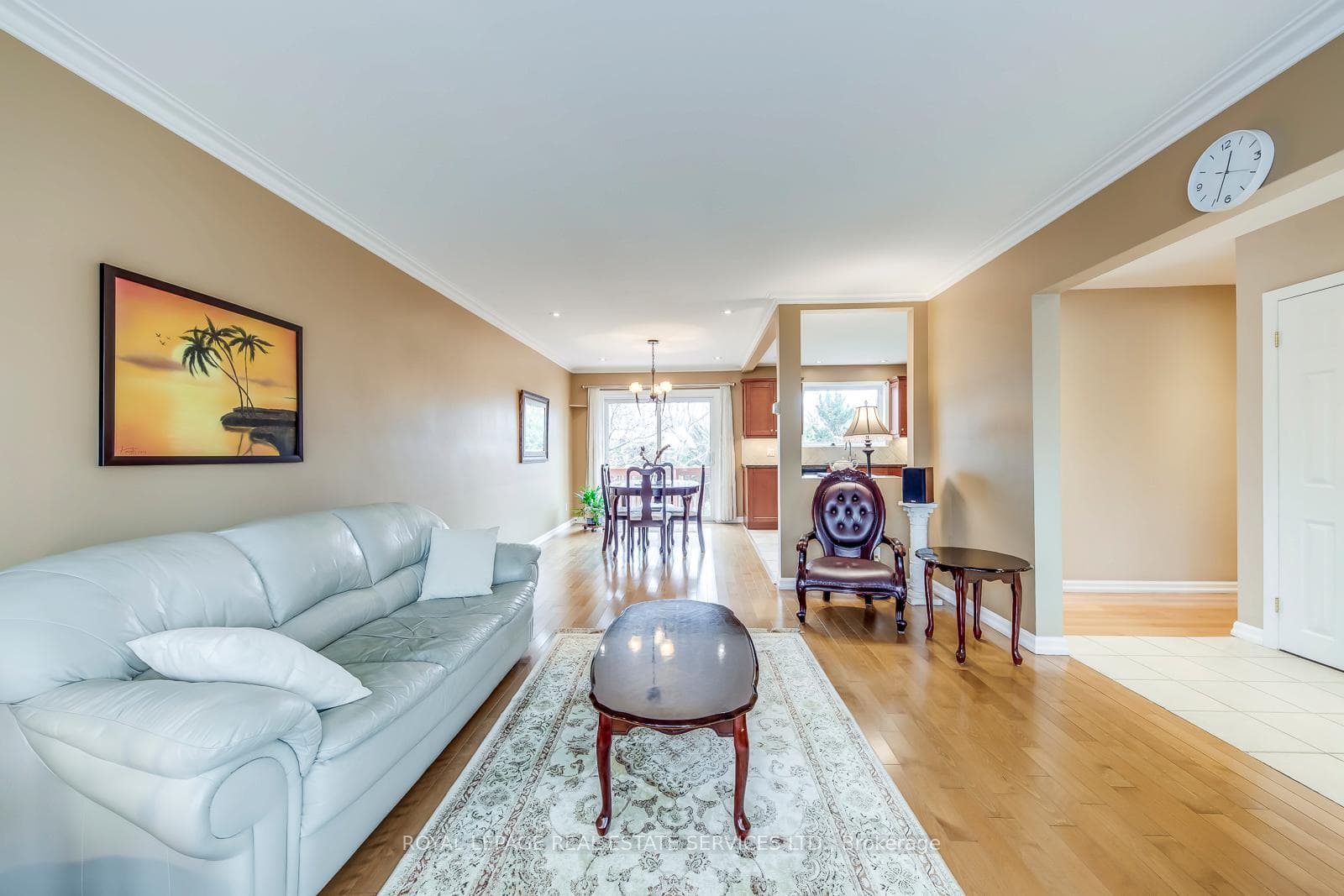 1607 Ewald Road - Detached photo 5 of 37 in Mississauga, Ontario