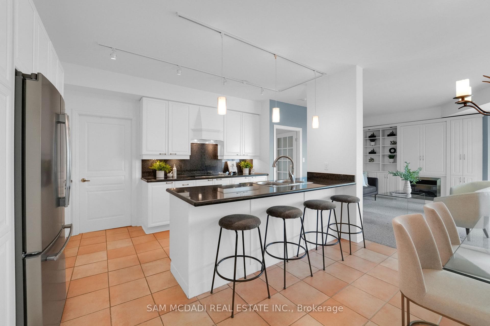 65 Port Street Unit 509 - Condo photo 11 of 45 in Mississauga, Ontario