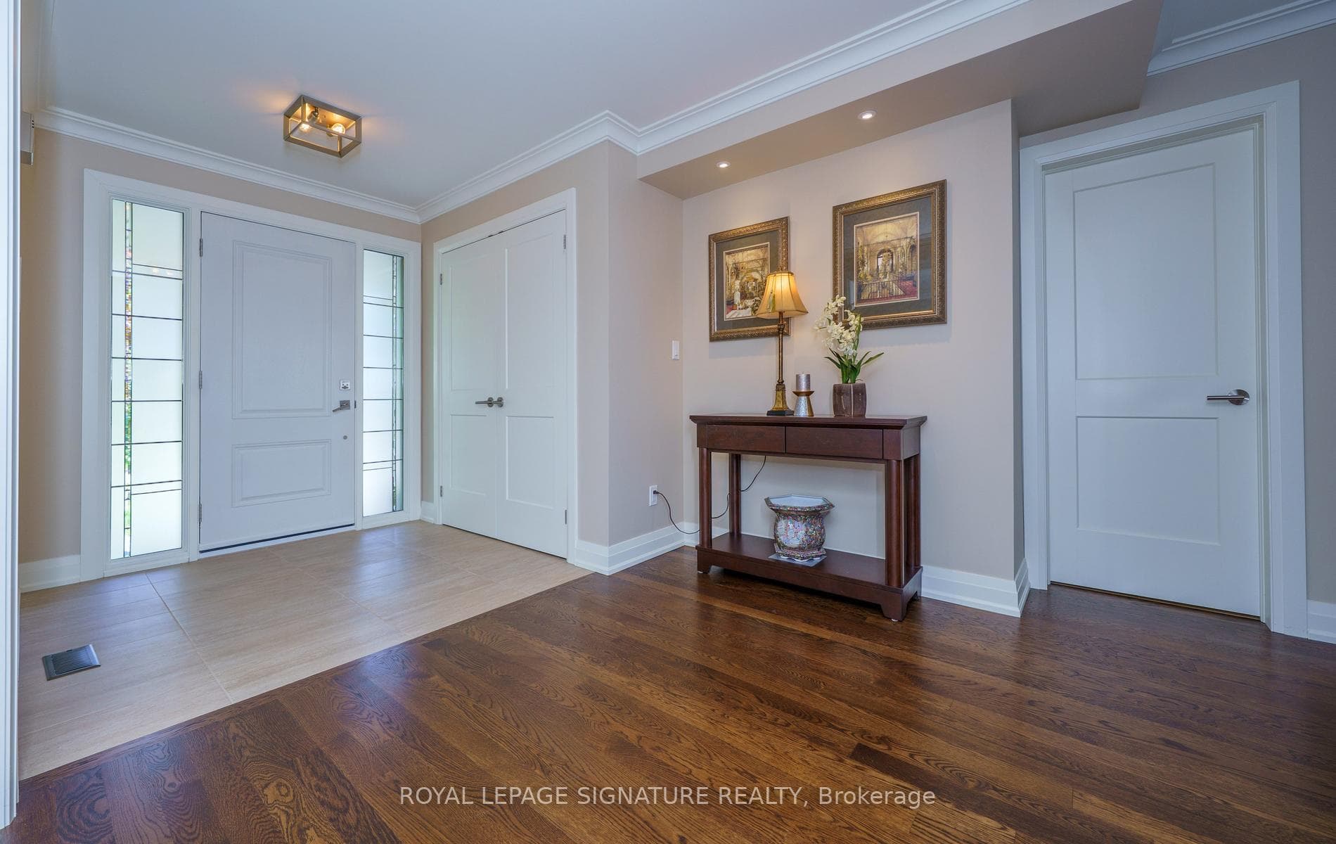 12 Abbeywood Trail - Detached photo 4 of 50 in Don Mills / Parkwoods / Victoria Village, Ontario