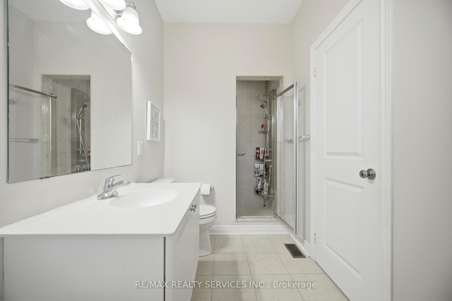 52 Atchison Drive - Detached photo 25 of 50 in Caledon, Ontario