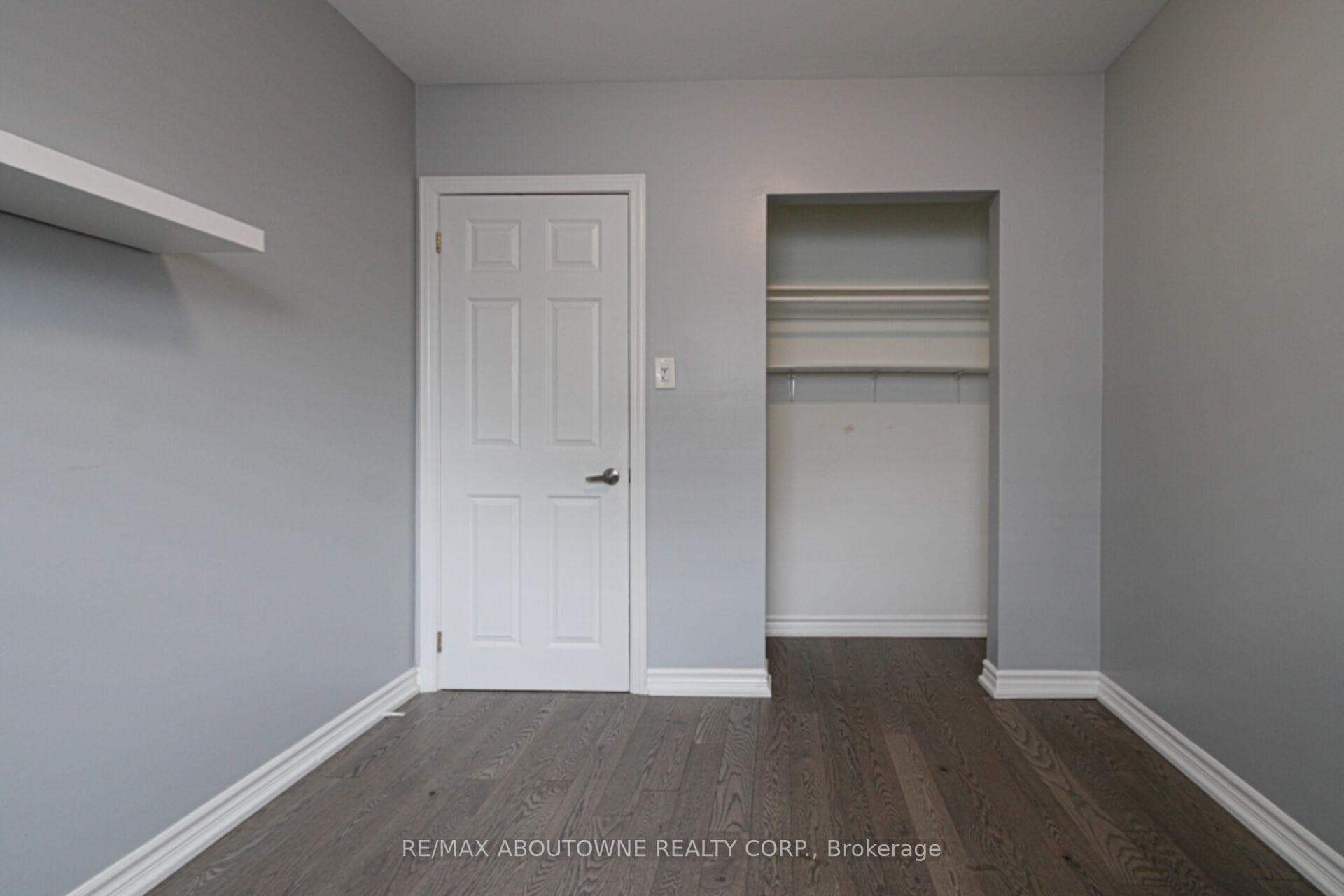 1601 Sandgate Crescent - Semi-Detached photo 15 of 35 in Mississauga, Ontario
