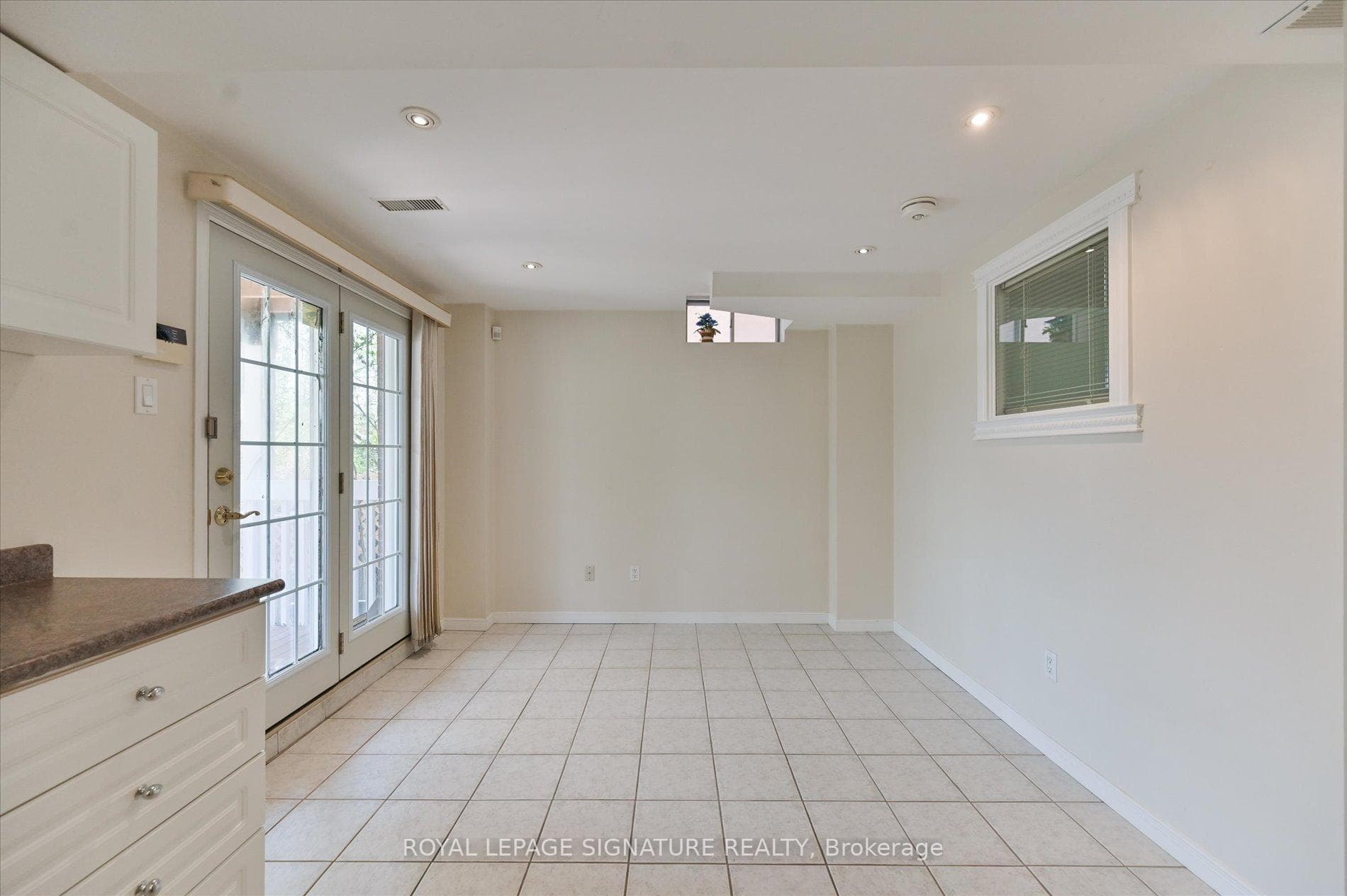5481 Palmerston Crescent - Semi-Detached photo 32 of 44 in Mississauga, Ontario