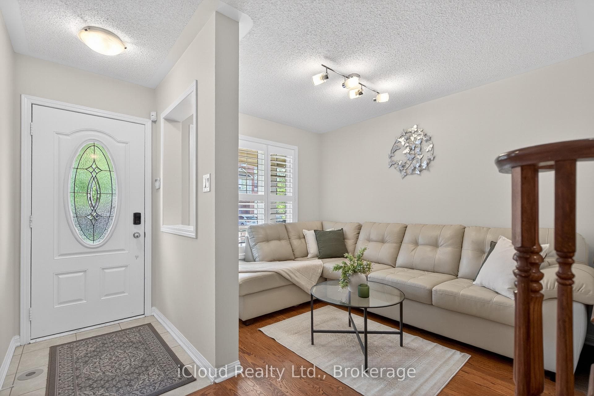 676 Speyer Circle - Semi-Detached photo 13 of 47 in Milton, Ontario