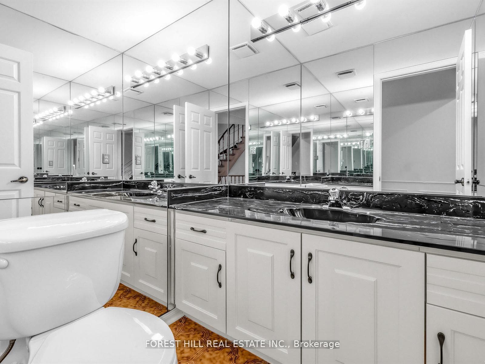 32 Saddletree Drive - Detached photo 14 of 41 in Hillcrest Village / Bayview Village, Ontario