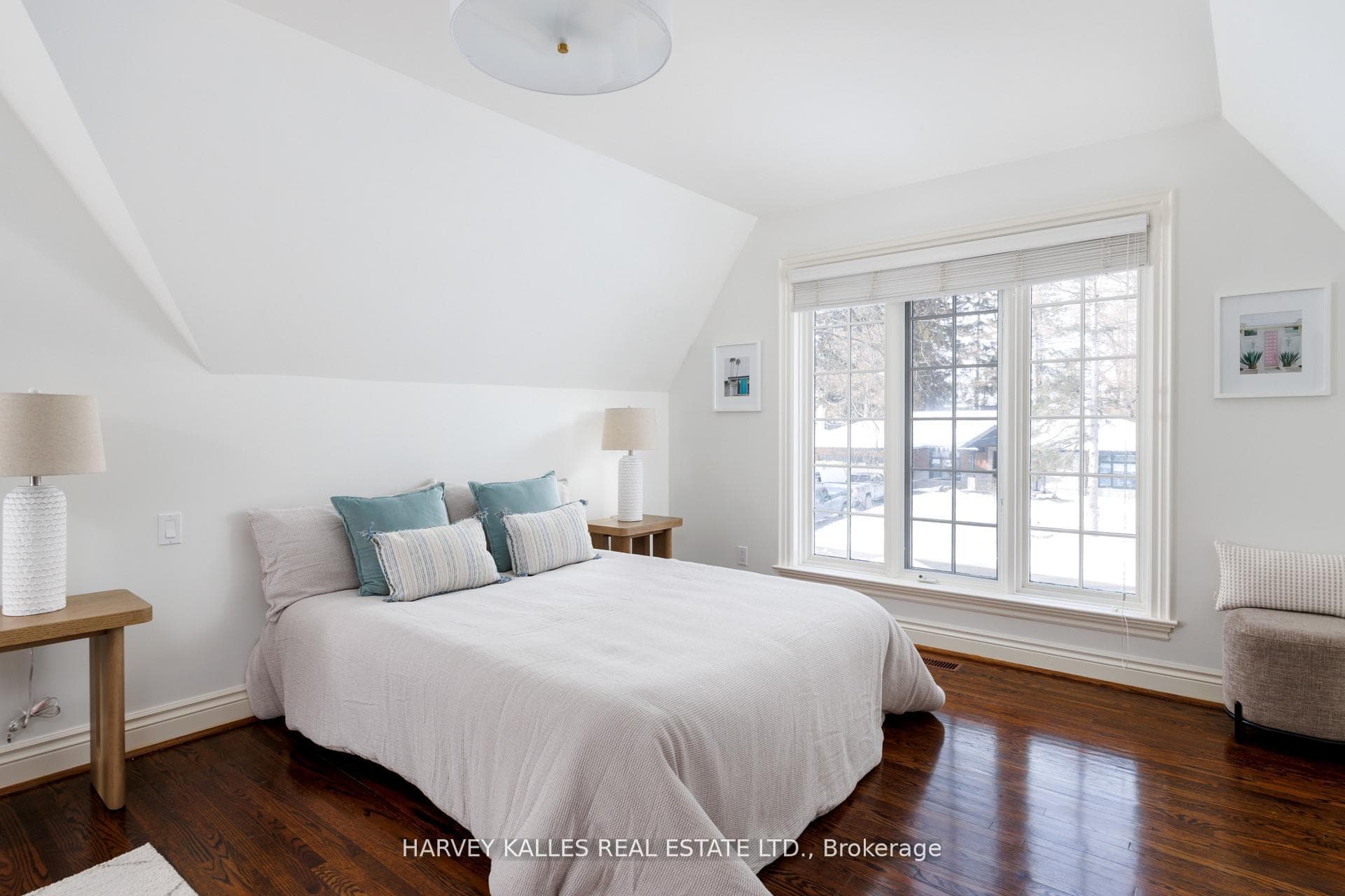 7 ROMNEY Road - Detached photo 42 of 50 in Etobicoke (Islington / Rexdale), Ontario