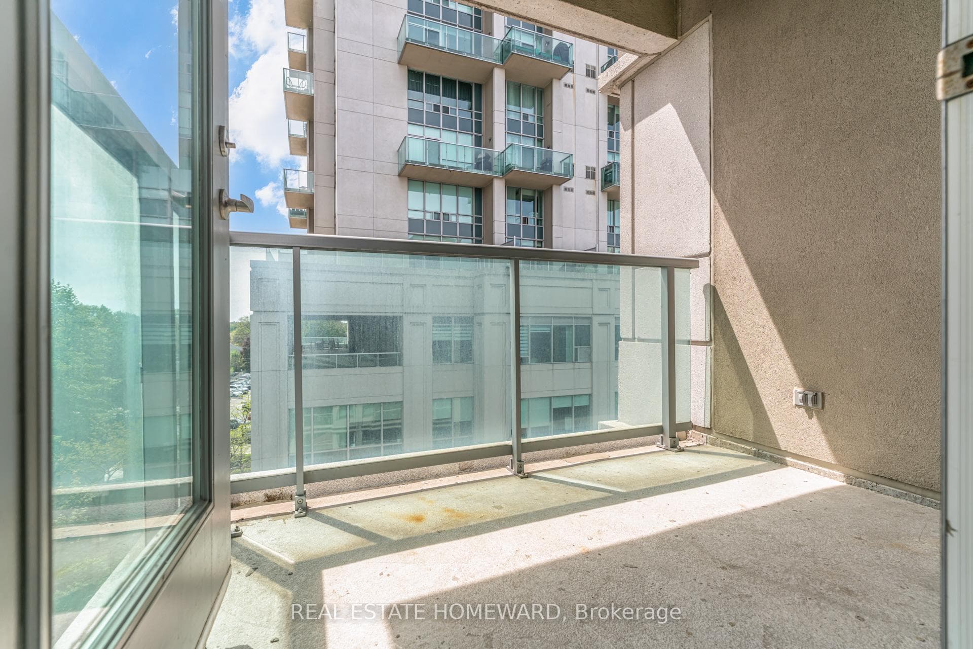 19 Avondale Avenue Unit Up01 - Condo photo 23 of 27 in Willowdale / Newtonbrook, Ontario