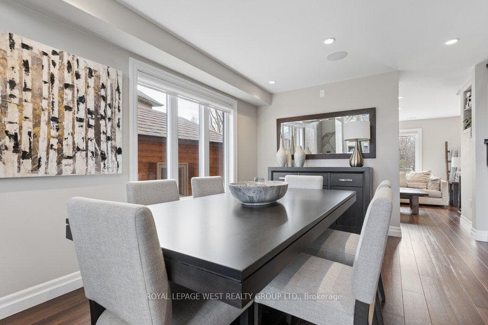 2293 Carpenters Circle - Detached photo 17 of 50 in Oakville, Ontario