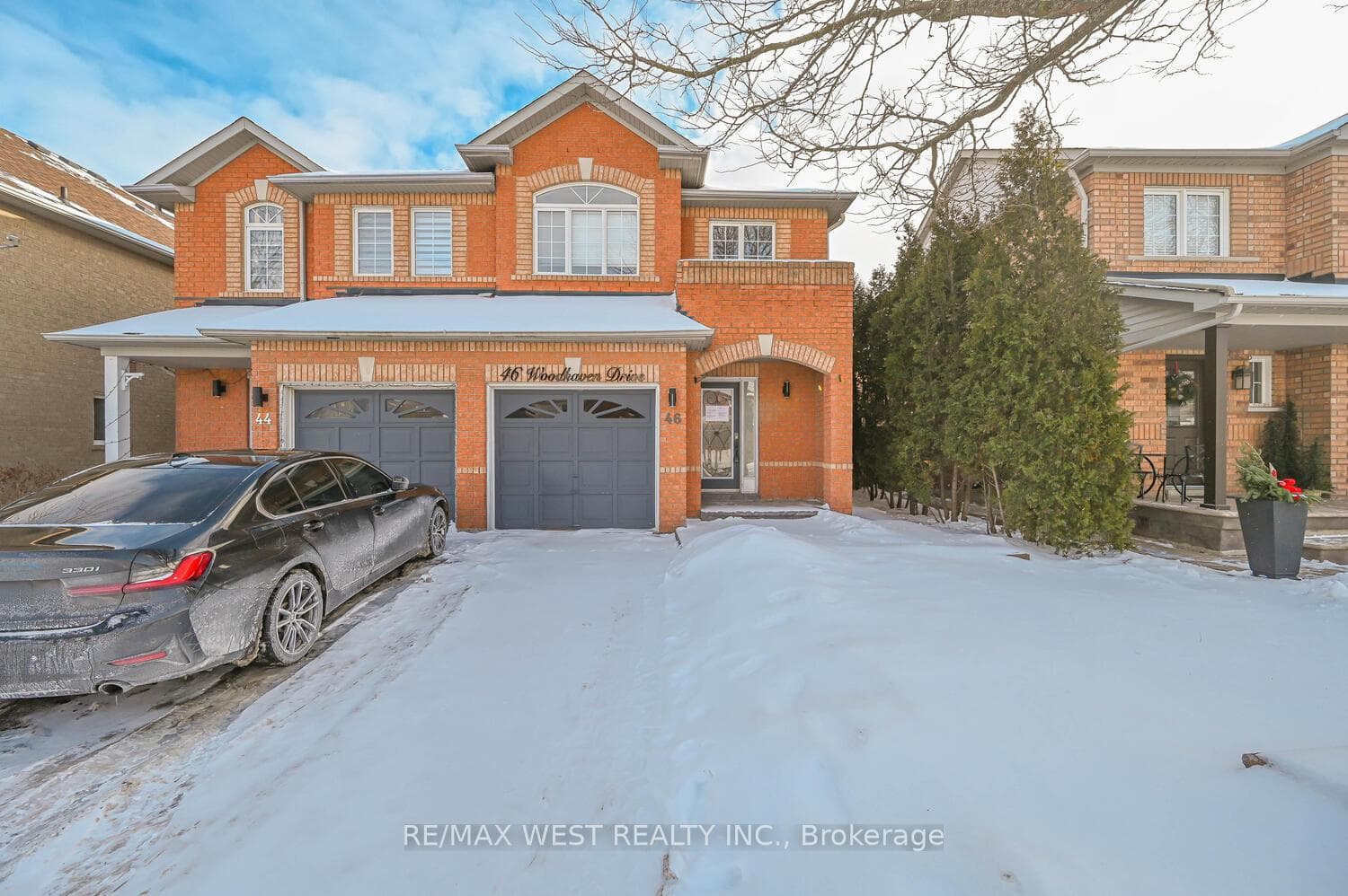 46 Woodhaven Drive - home for sale in Brampton, Ontario