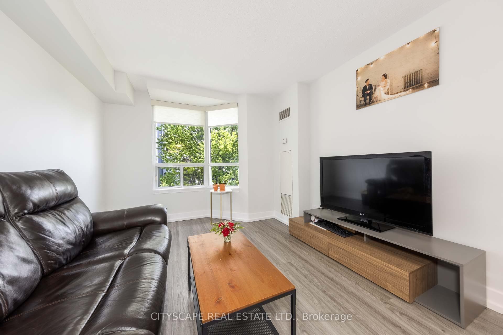 5940 Yonge Street Unit 609 - Condo photo 15 of 20 in Thornhill / Willowdale, Ontario